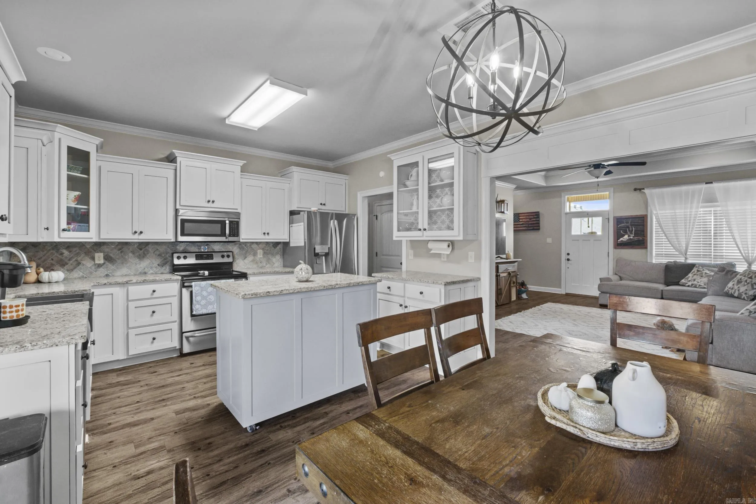 Property at 1701  Pioneer drive - Image 11