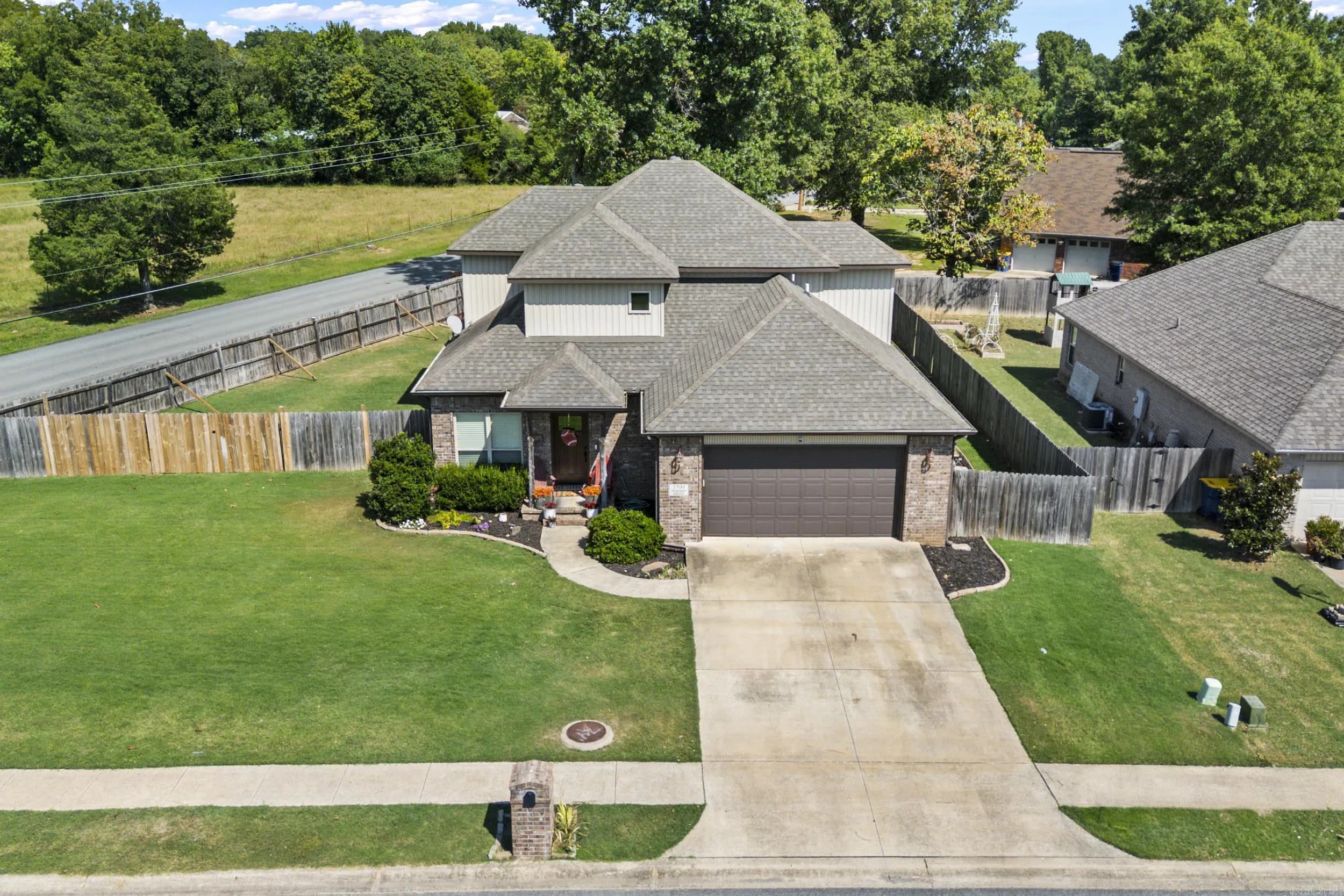 Property at 1701  Pioneer drive - Image 4