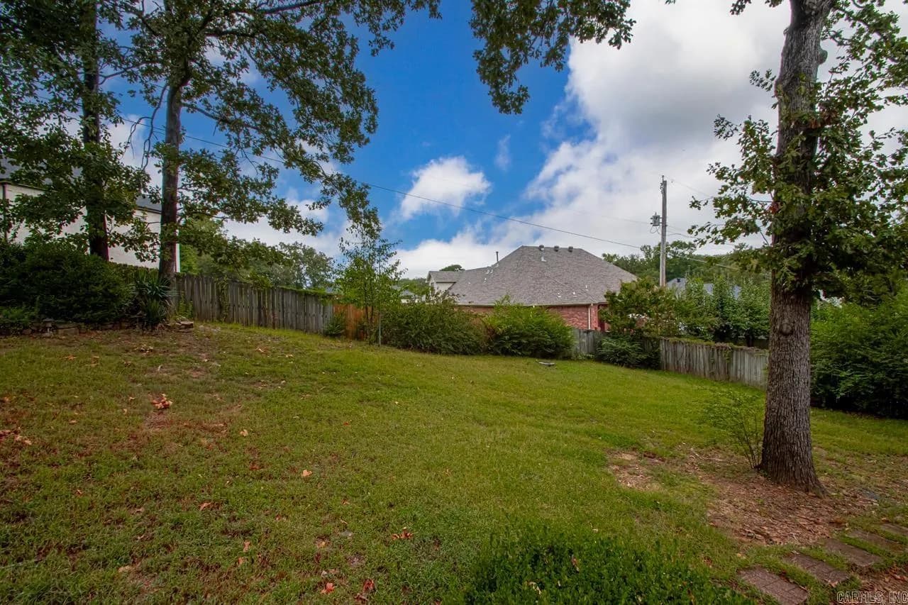 Property at 6  Post oak - Image 27