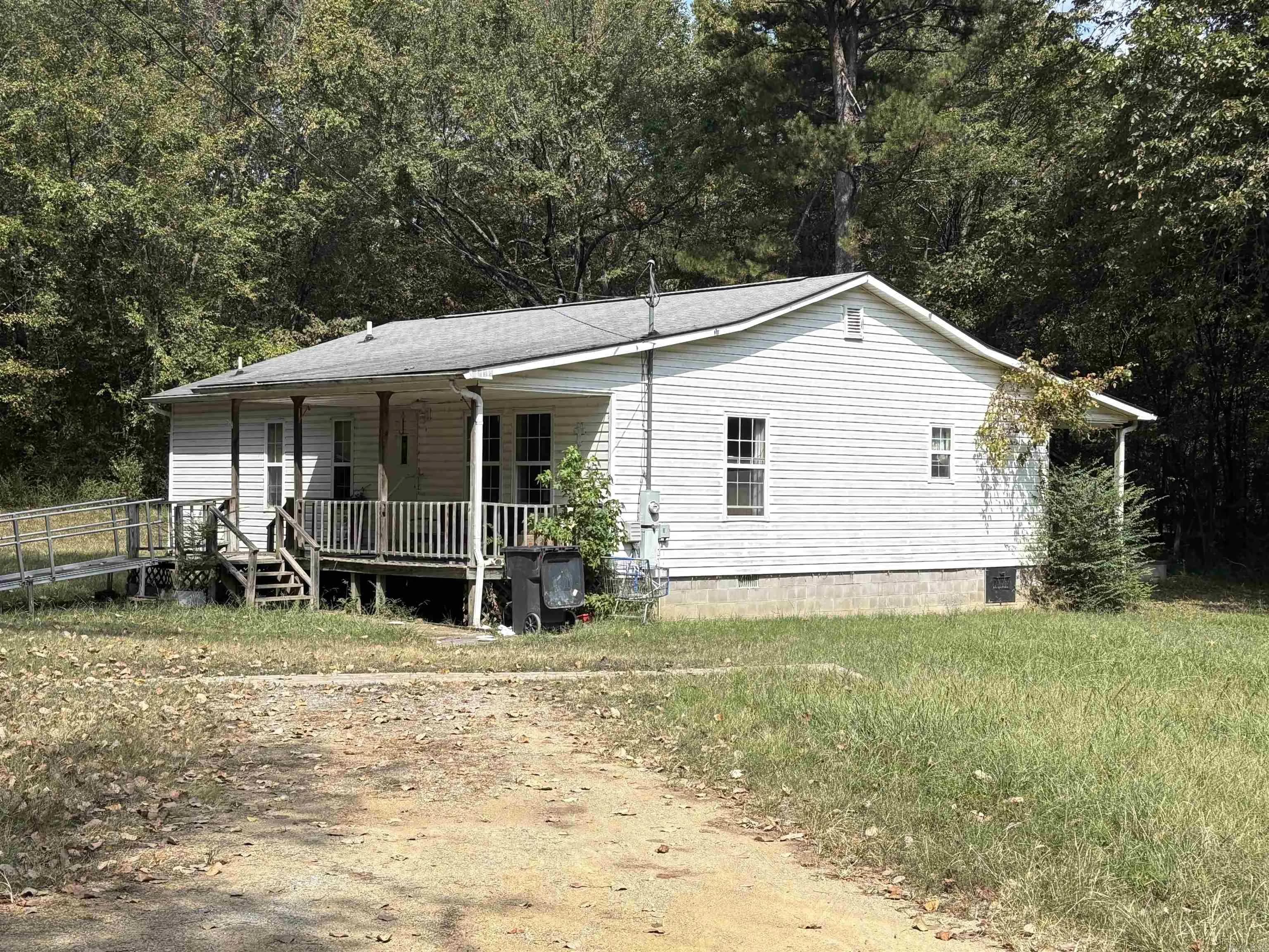 Property at 4715  Harrisburg rd - Image 2