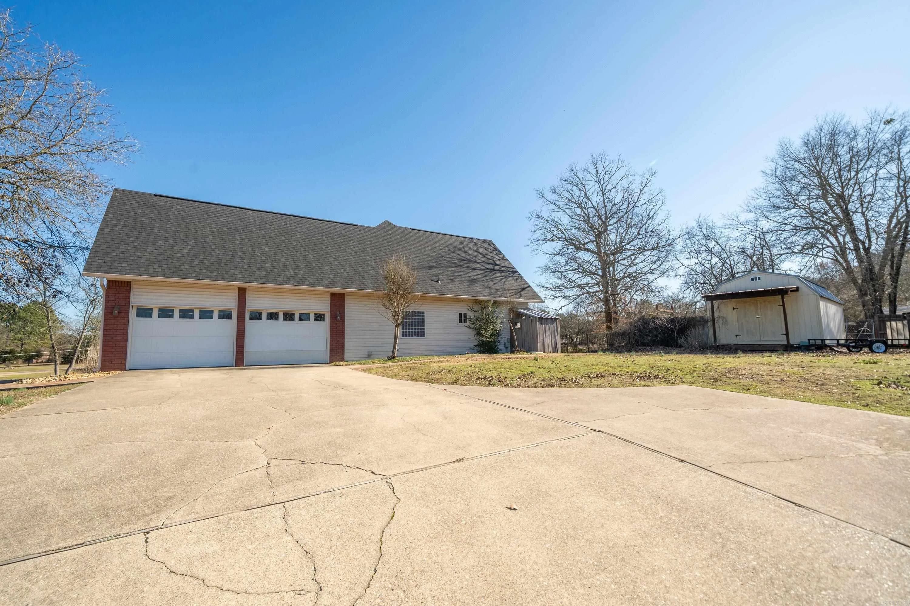 Property at 339  Ranchero - Image 3