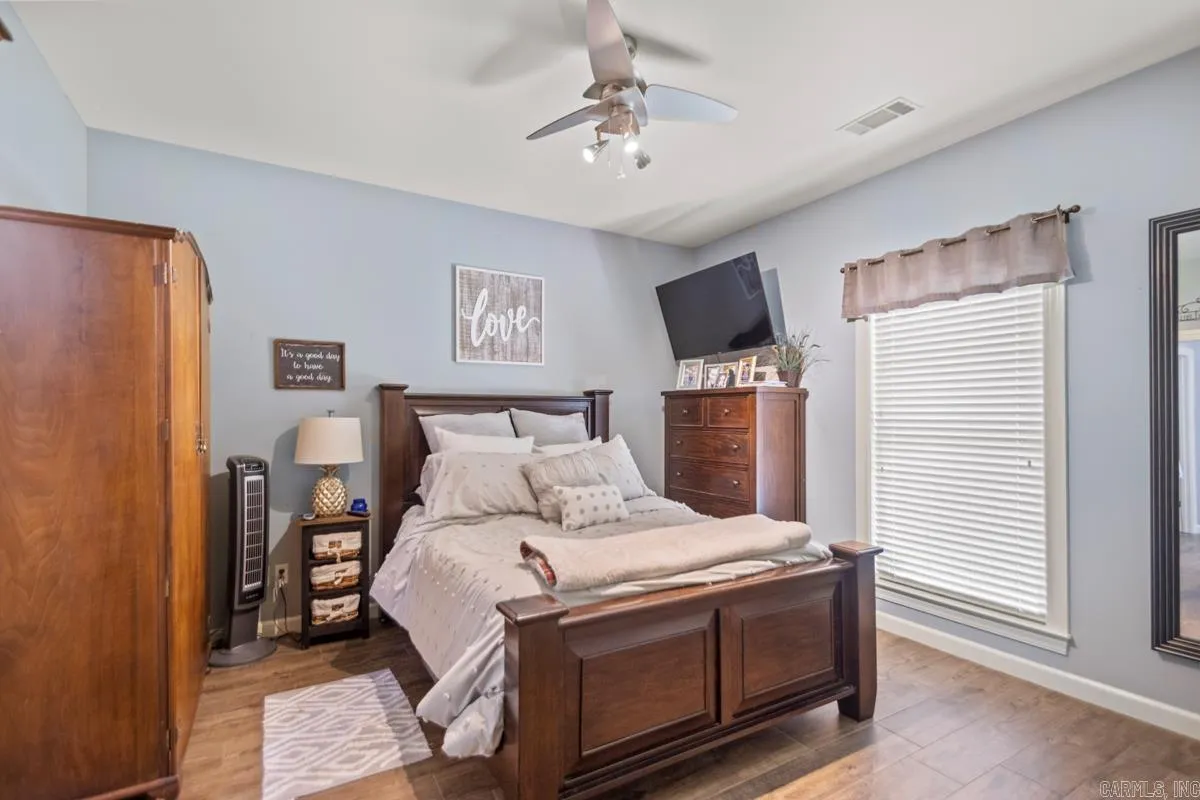 Property at 7509  Union - Image 27