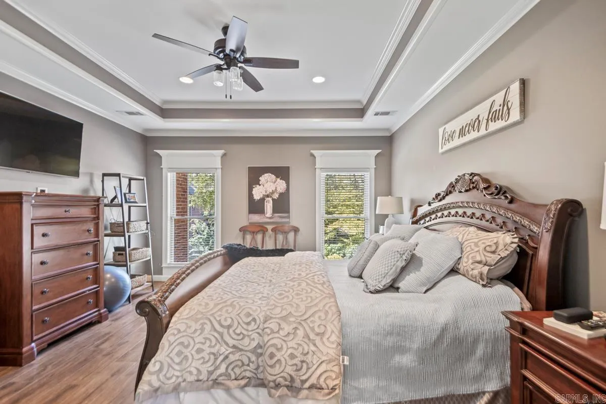 Property at 7509  Union - Image 22