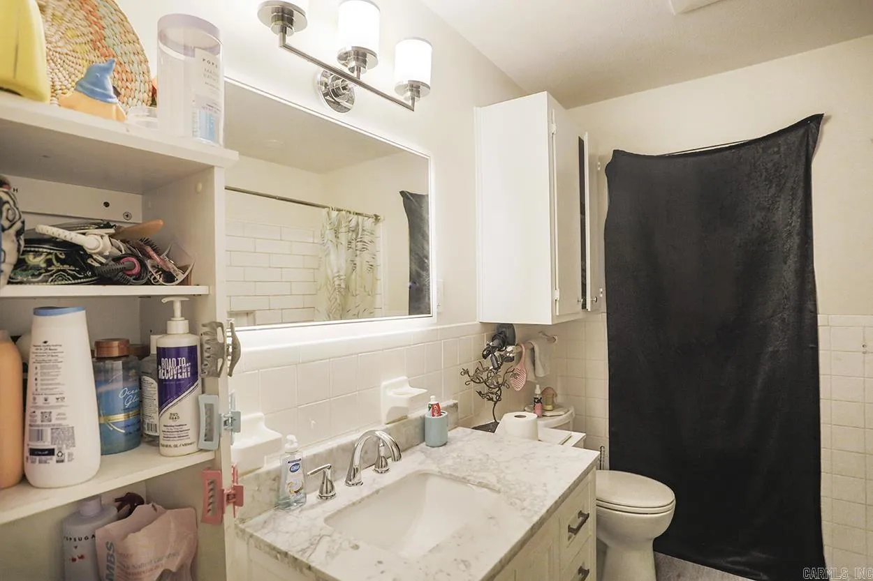 Property at 5601  Sonora - Image 19