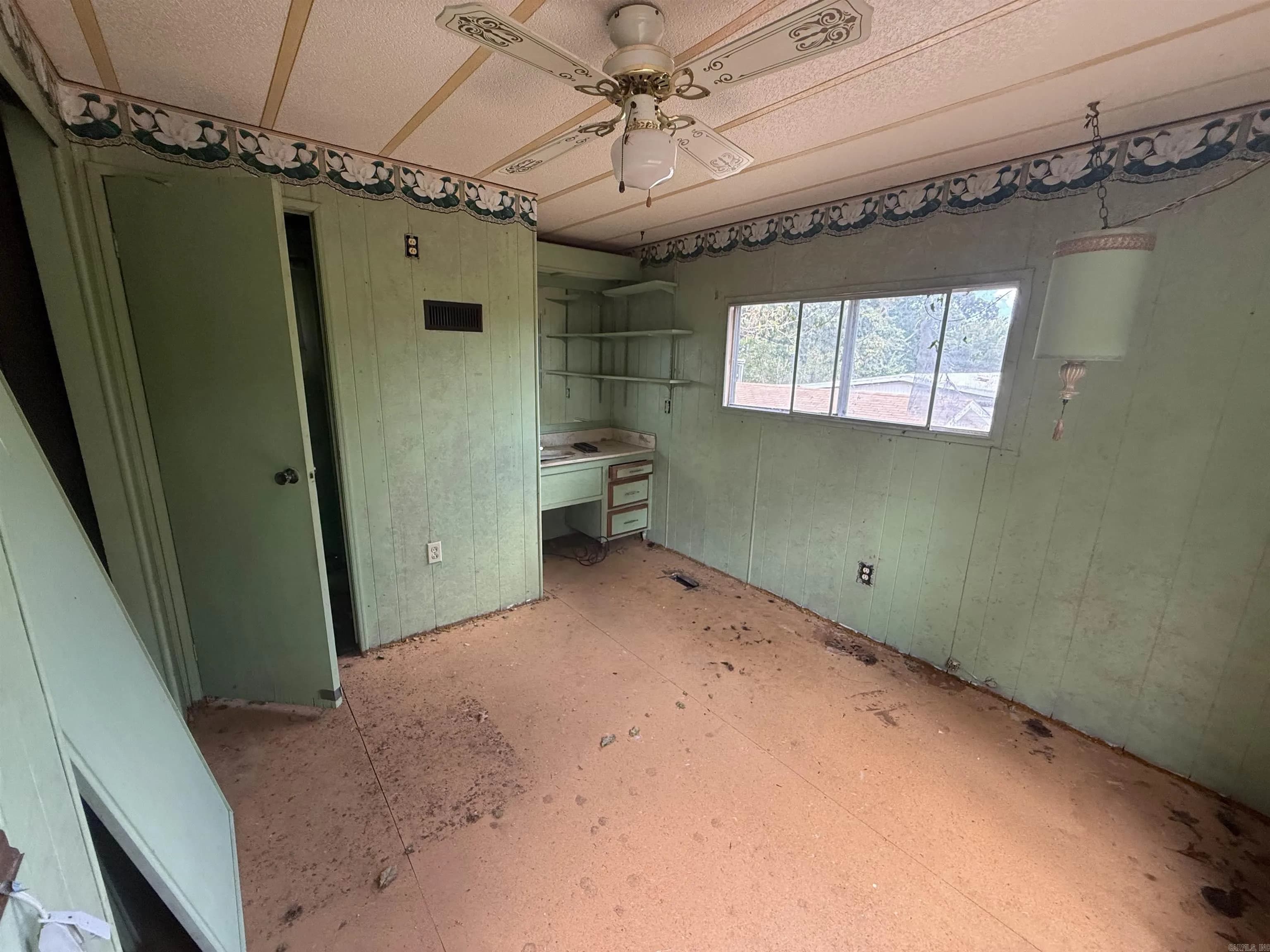Property at 115  Country life - Image 16