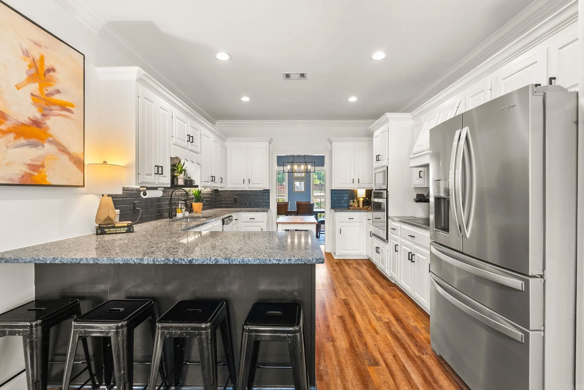 Property at 1805  Royal - Image 17
