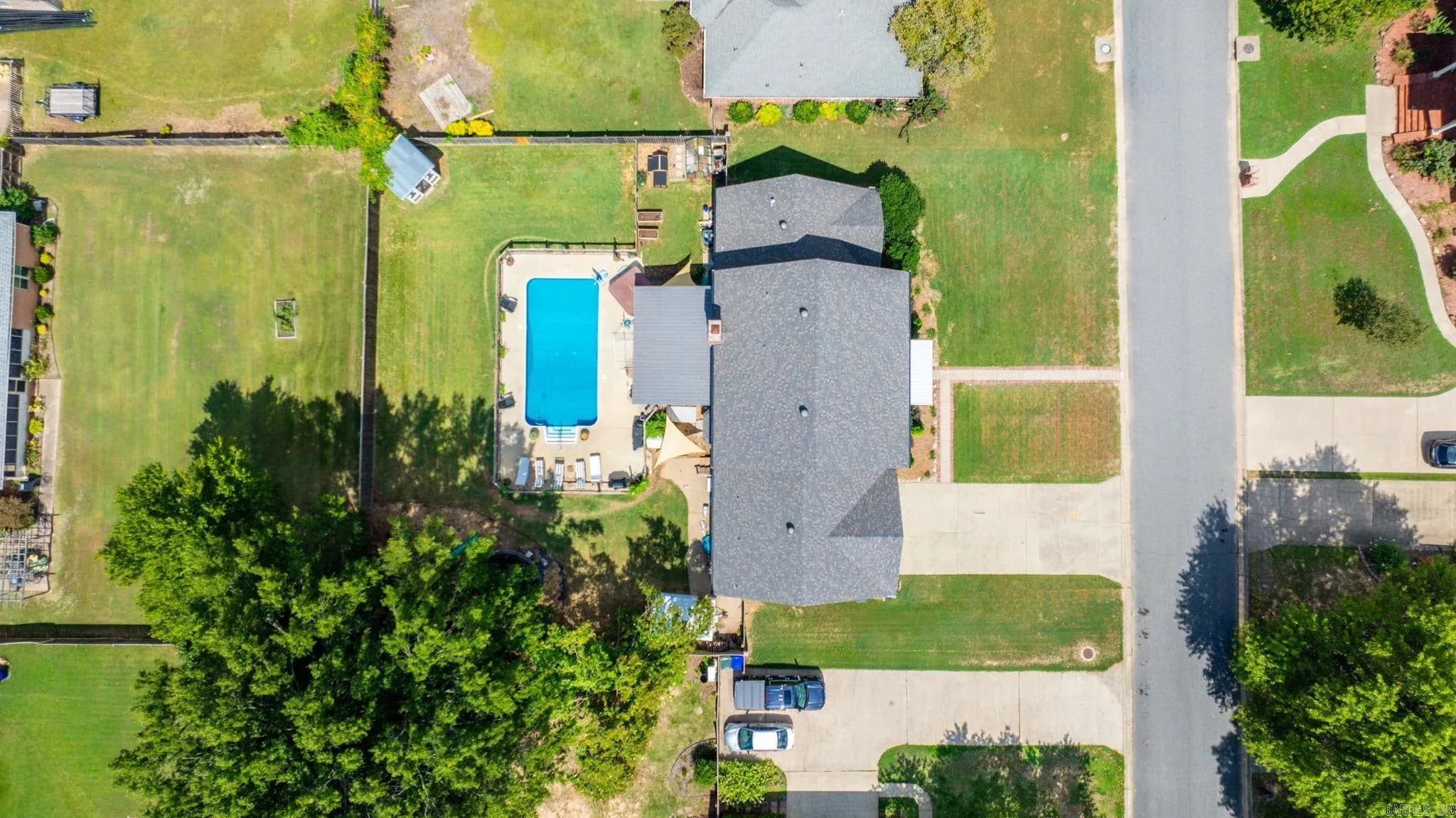 Property at 1805  Royal - Image 2