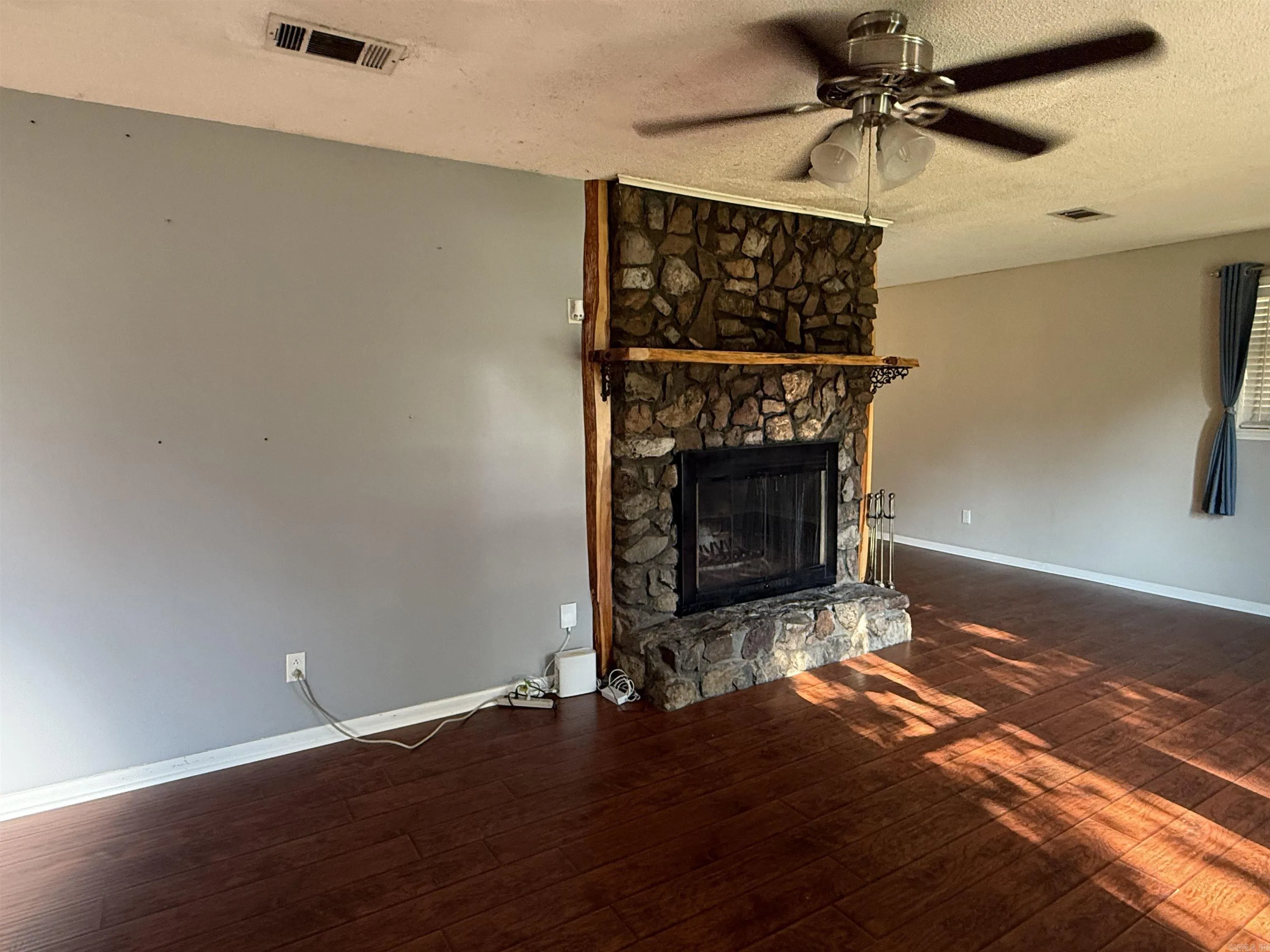 Property at 13  Cardinal valley - Image 5