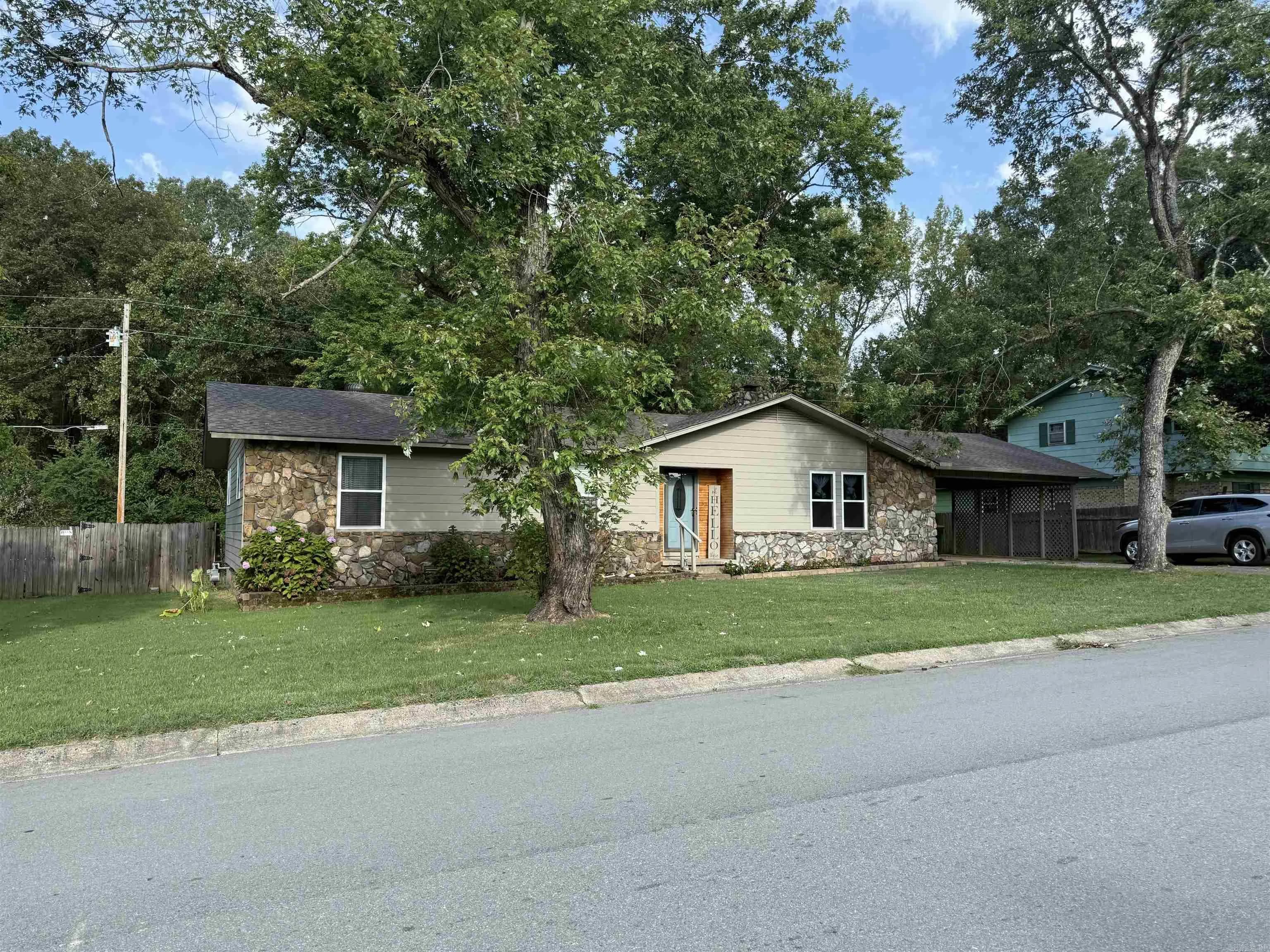 Property at 13  Cardinal valley - Image 1