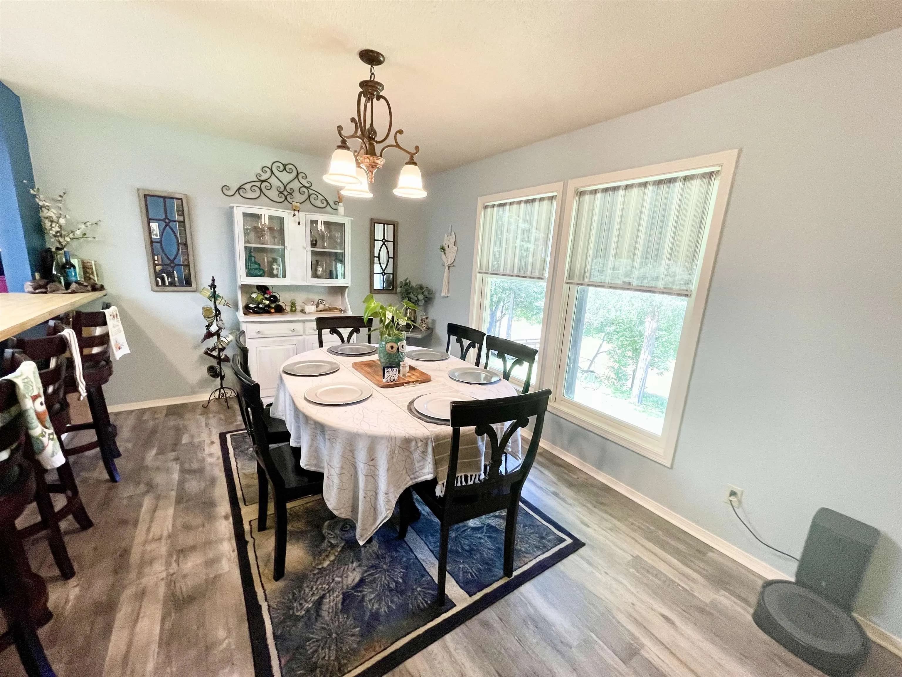 Property at 4  Eufaula - Image 18