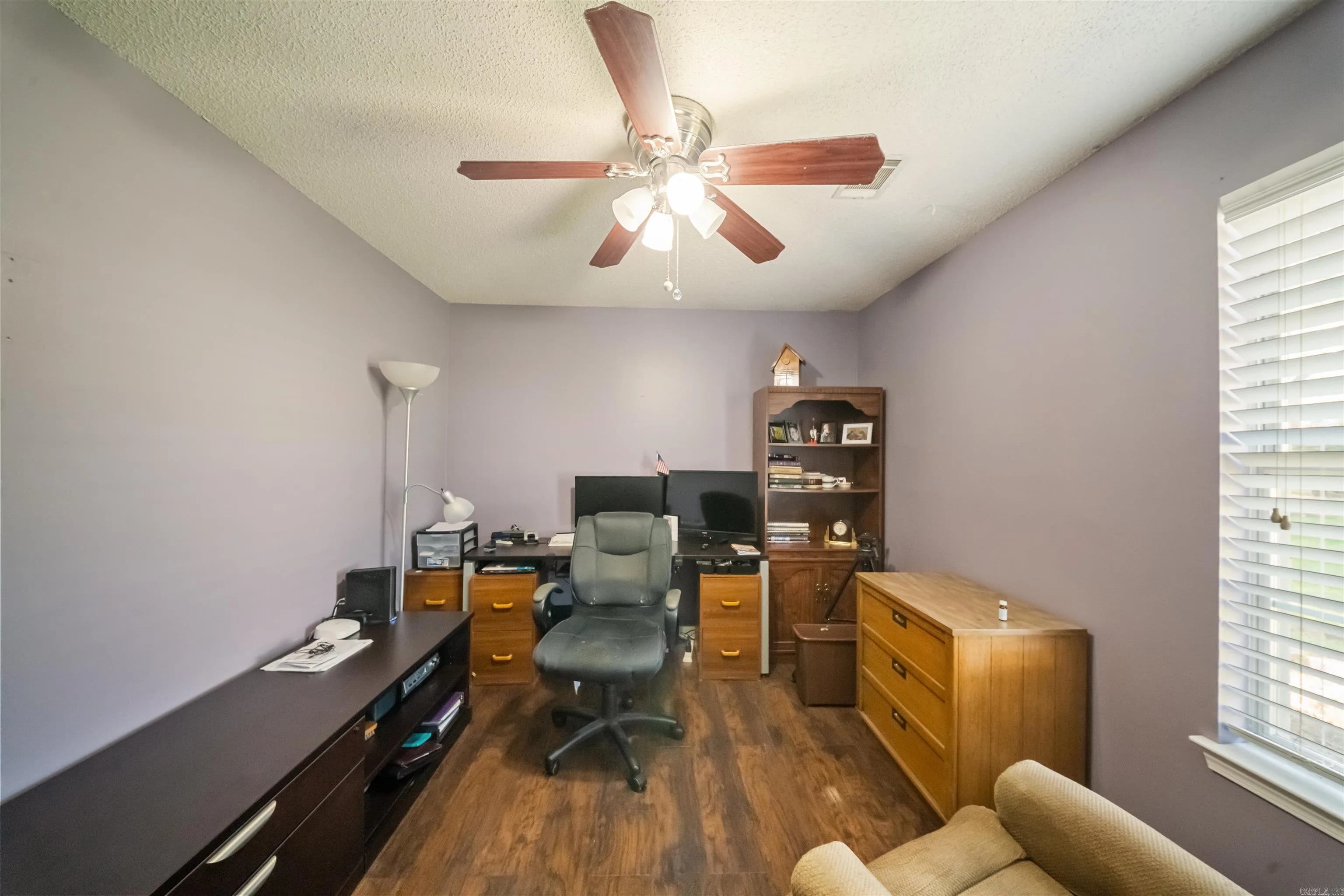 Property at 2523  Delaware crossing - Image 25