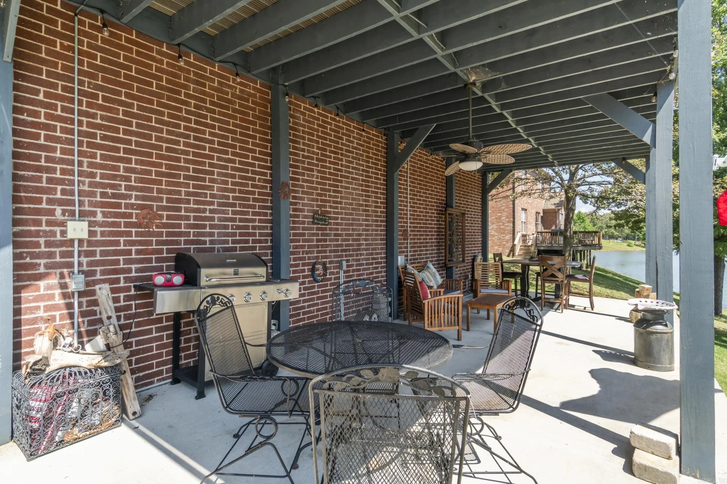 Property at 607  Greystone - Image 41