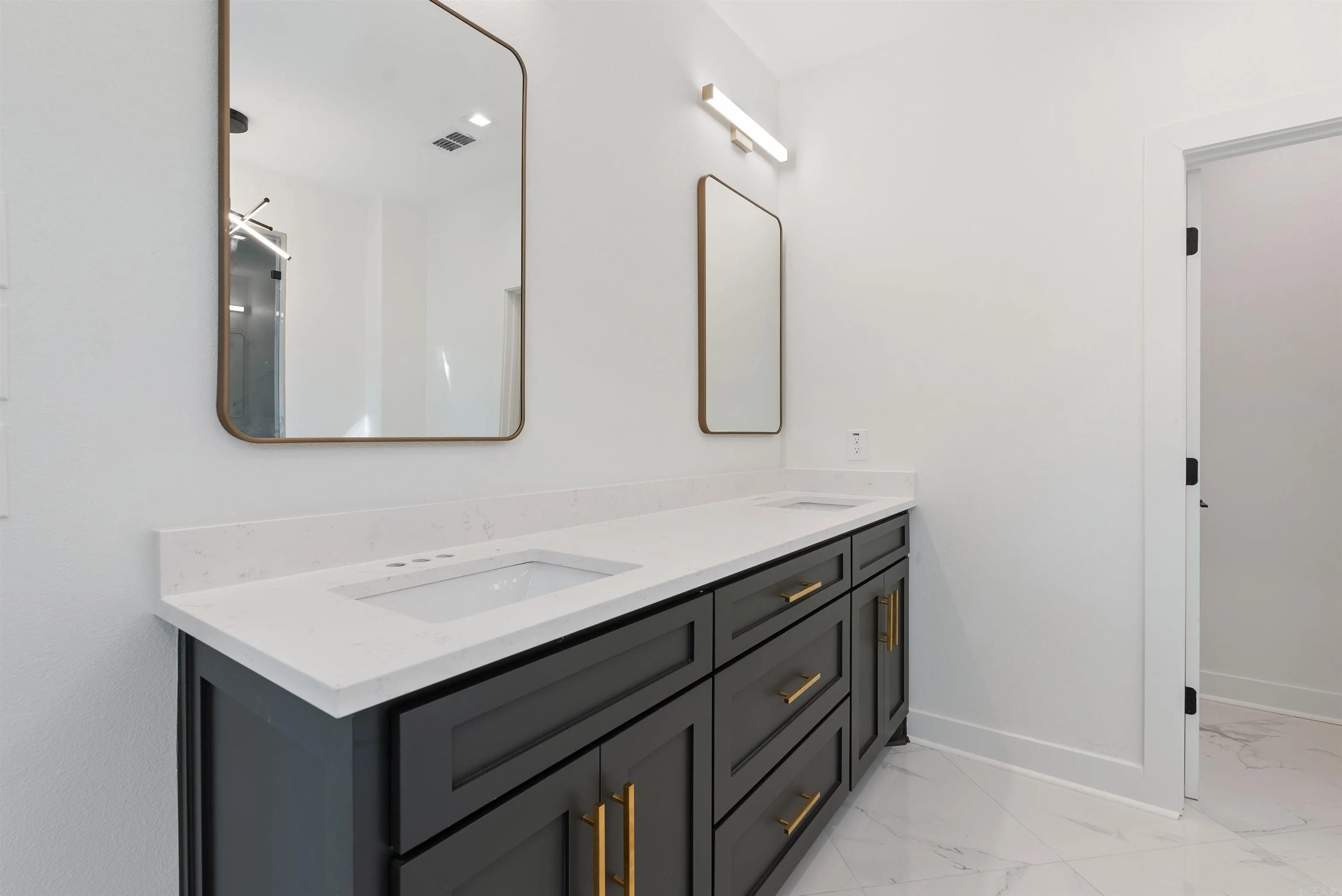 Property at 4  Chenay - Image 24
