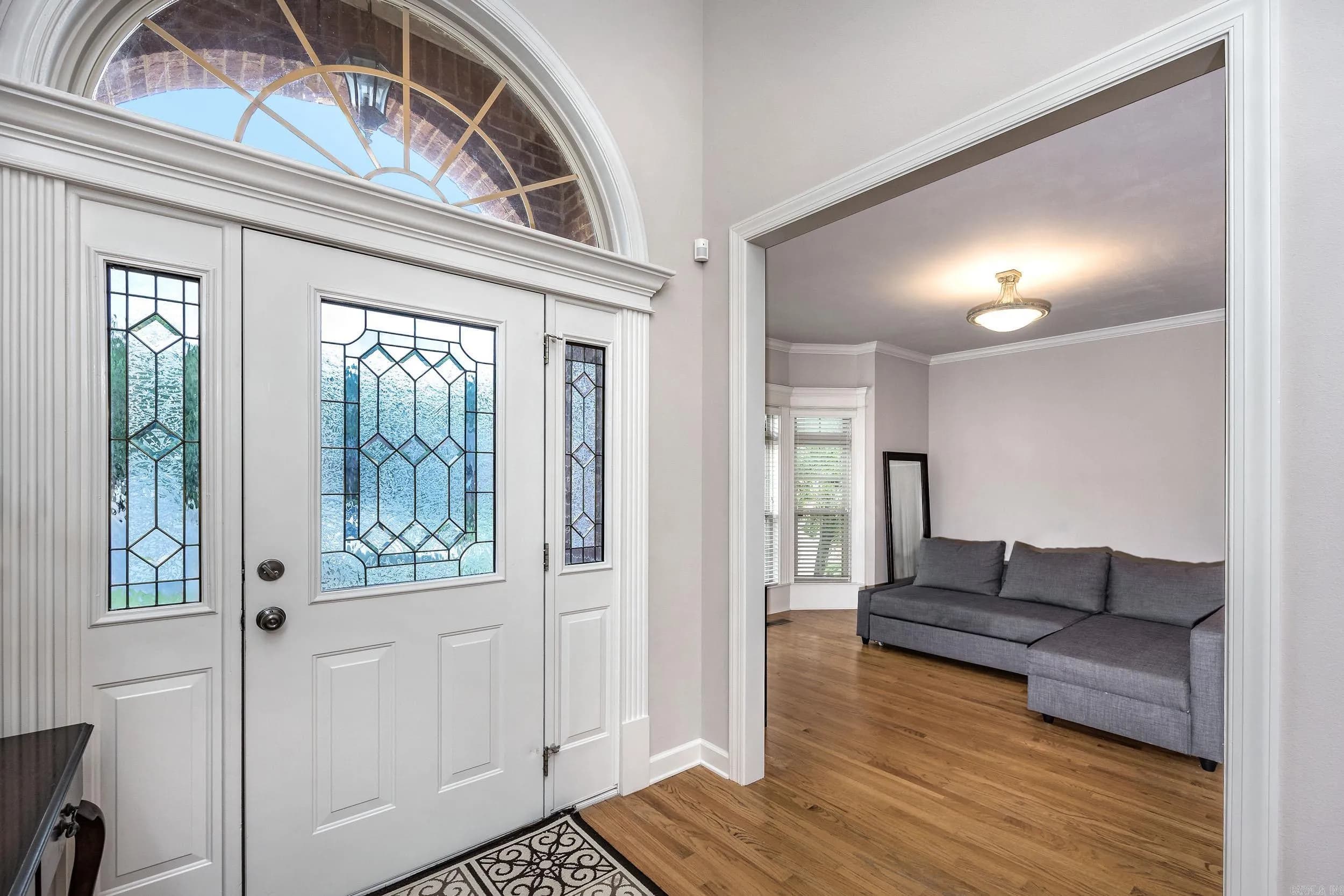 Property at 2106  Wellington woods - Image 6