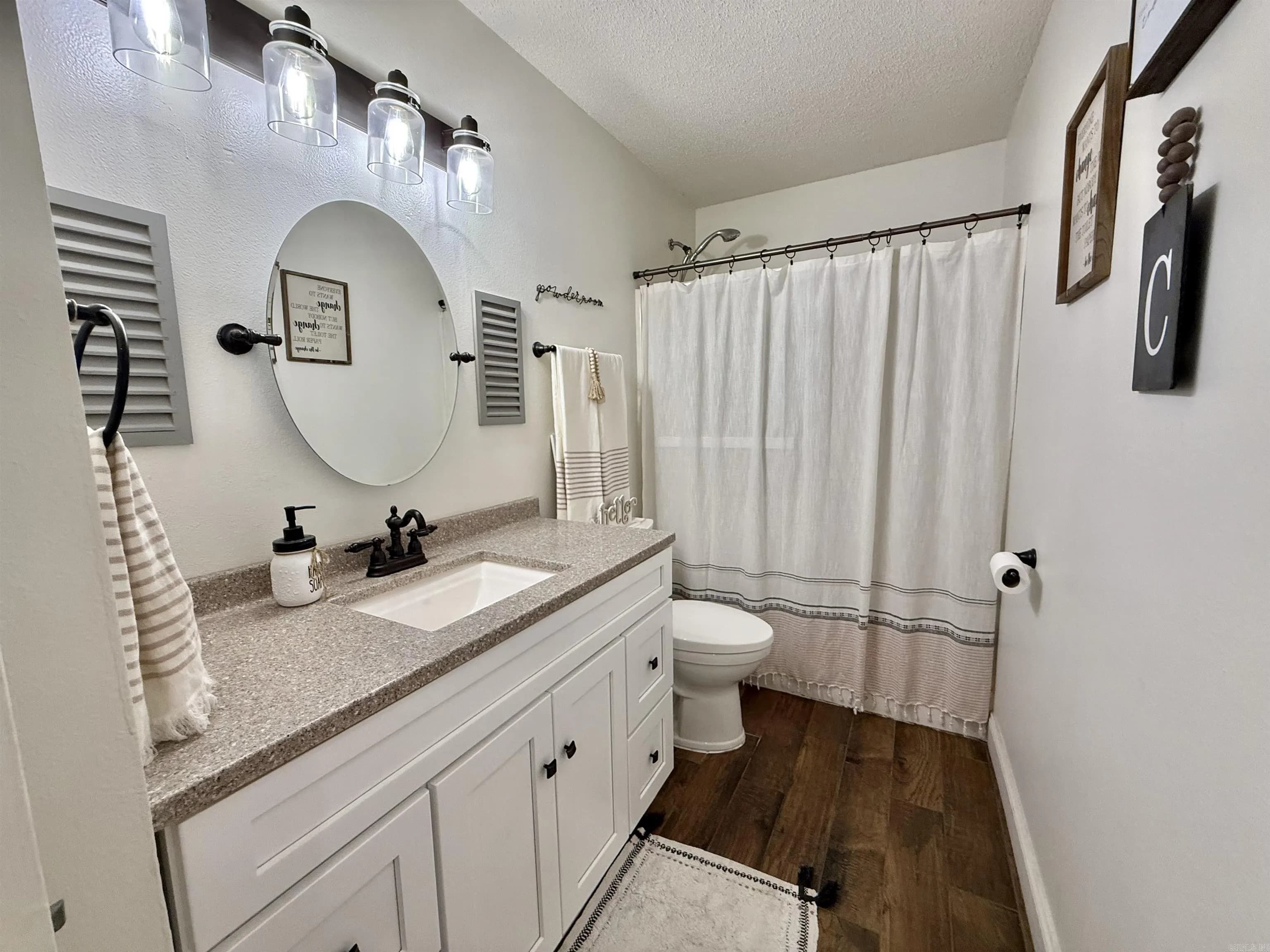 Property at 466  Rock ridge - Image 21
