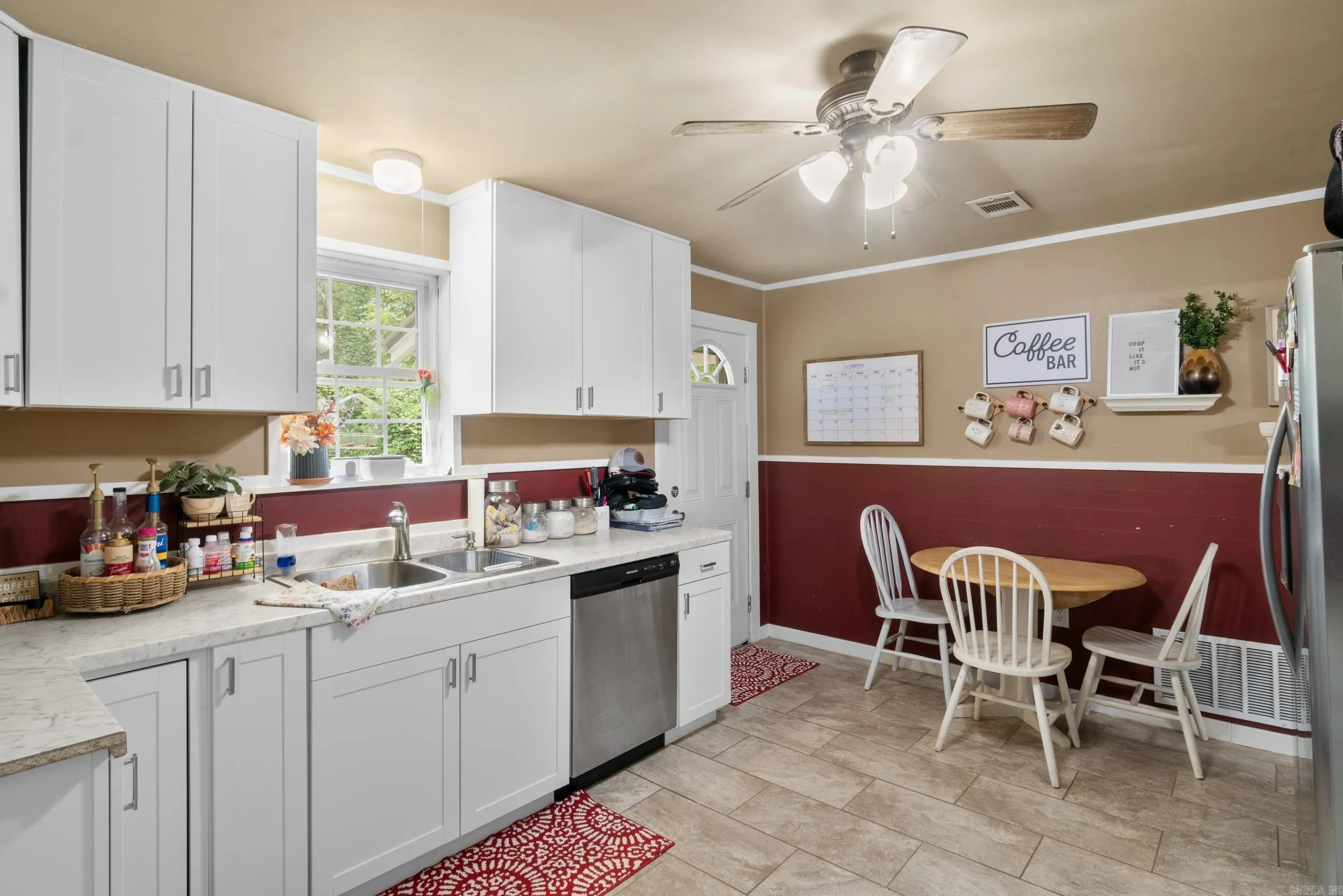 Property at 407  Harrison st. - Image 11