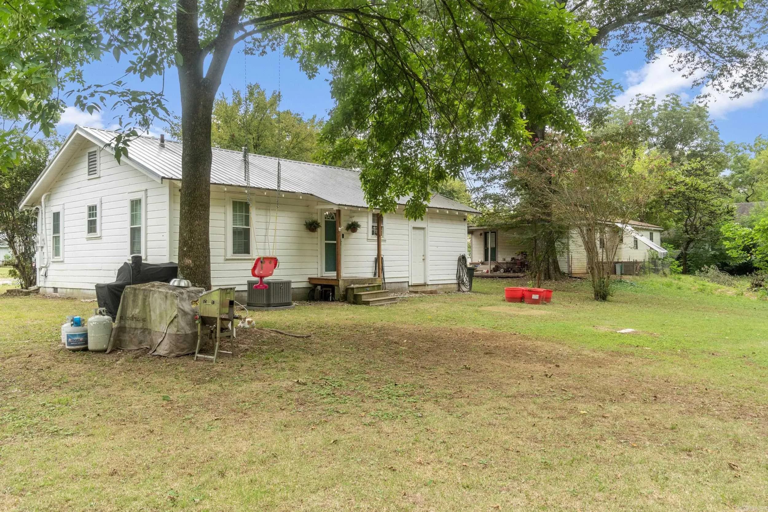 Property at 407  Harrison st. - Image 26