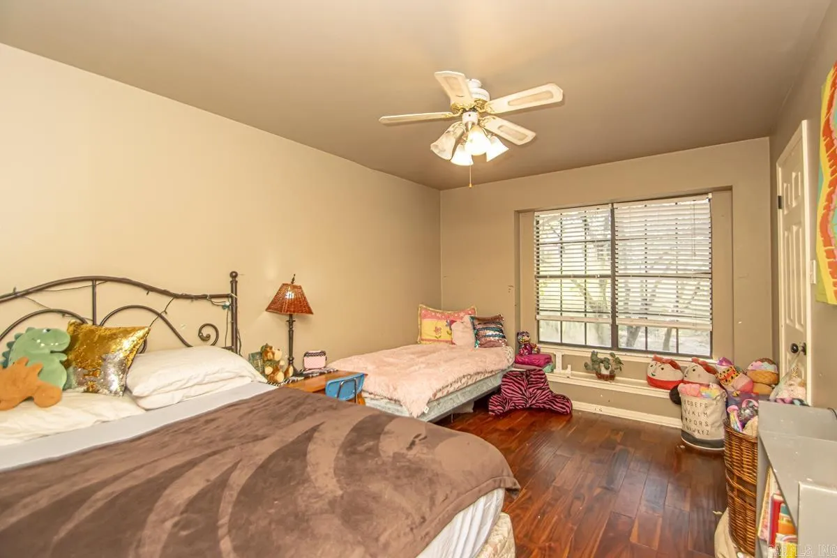 Property at 180  Sunset dr - Image 17