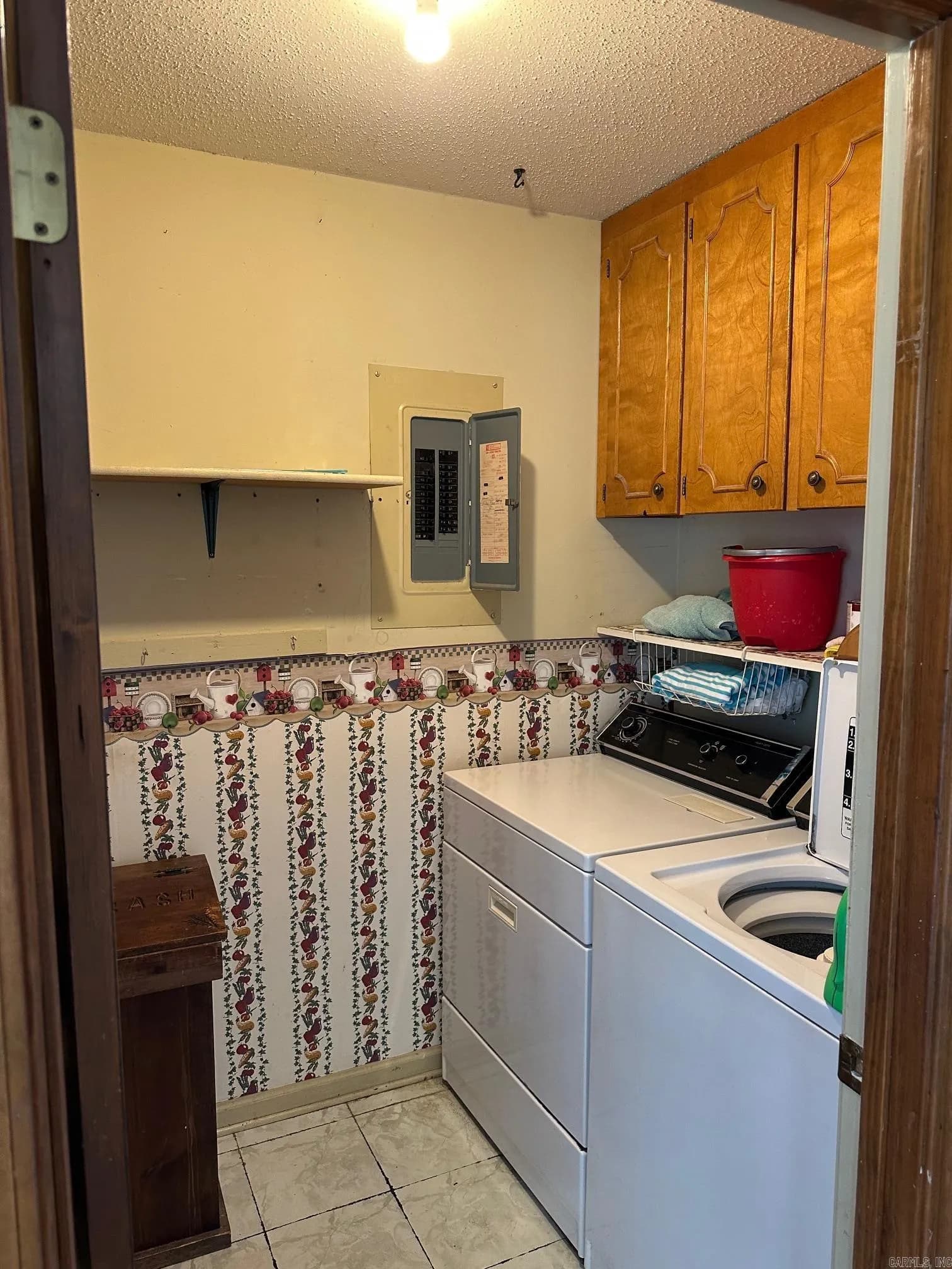 Property at 1105  Woodcrest - Image 20