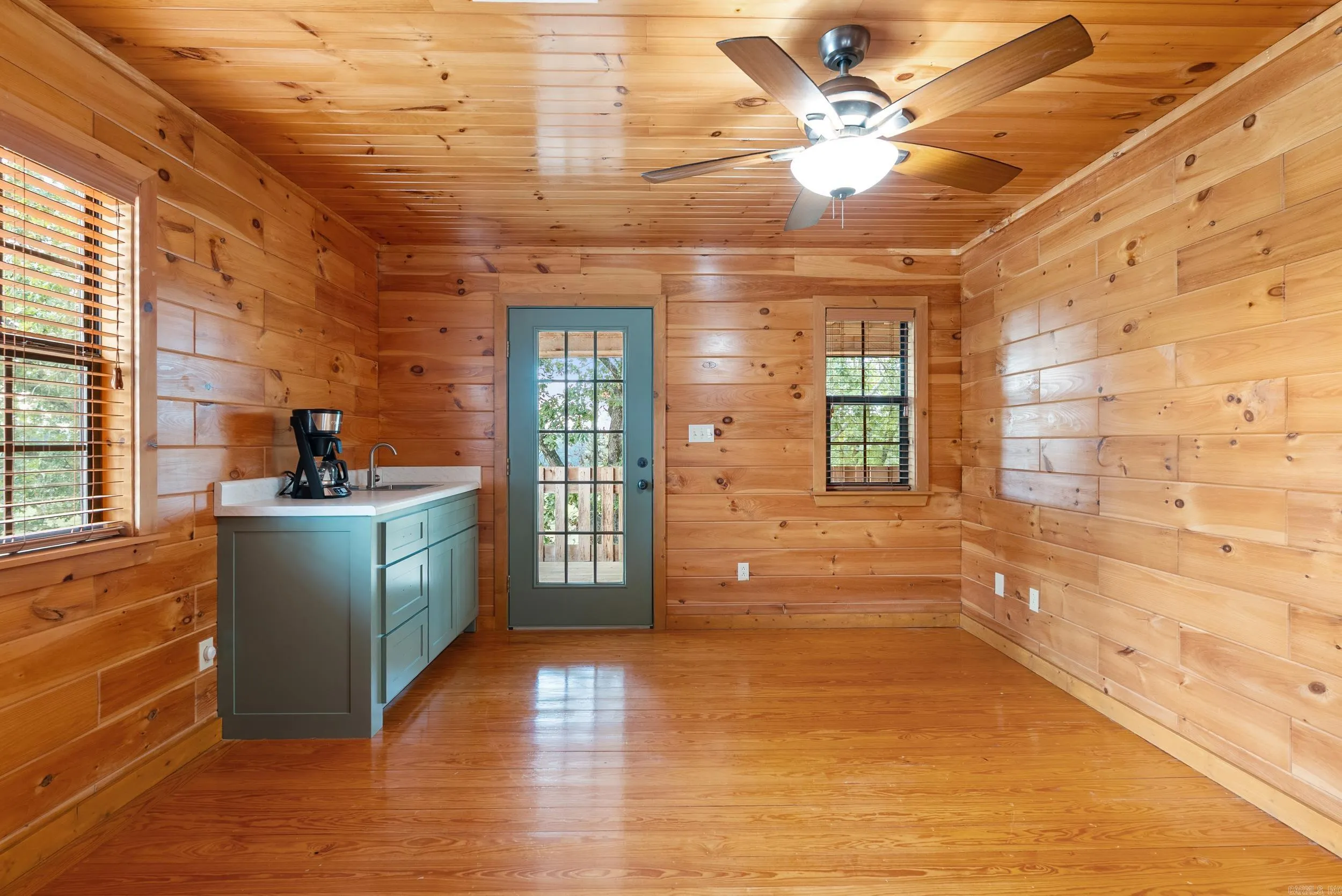 Property at 203  Marcus hill - Image 26