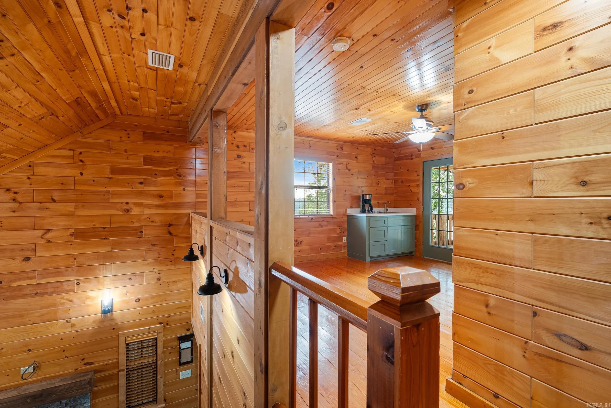Property at 203  Marcus hill - Image 24