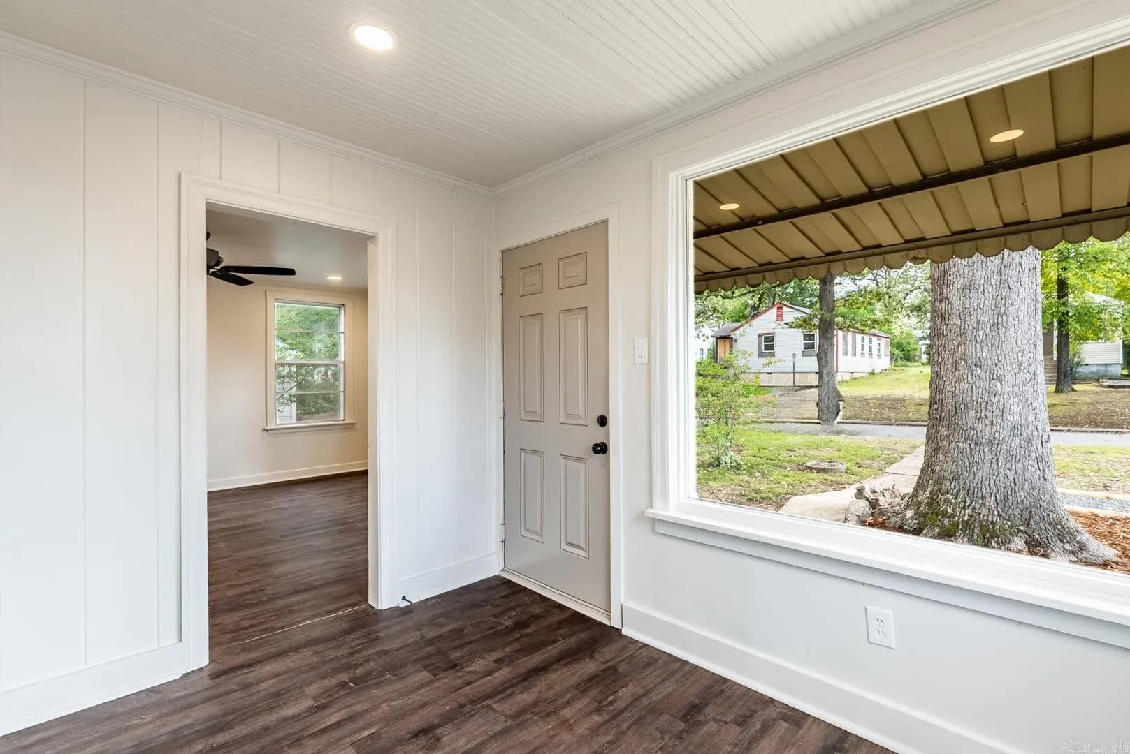 Property at 1908 S Pierce - Image 6