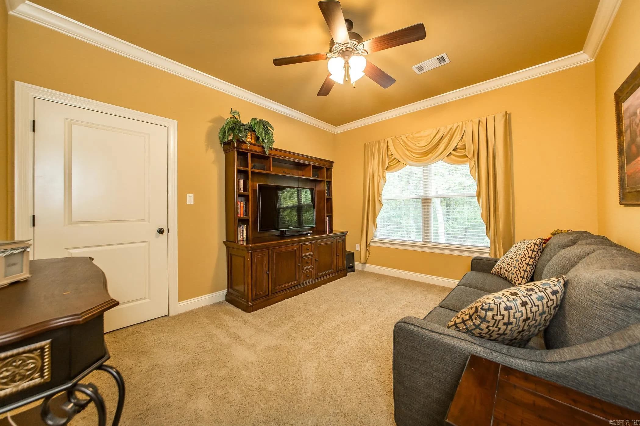 Property at 513  Cobblestone - Image 26