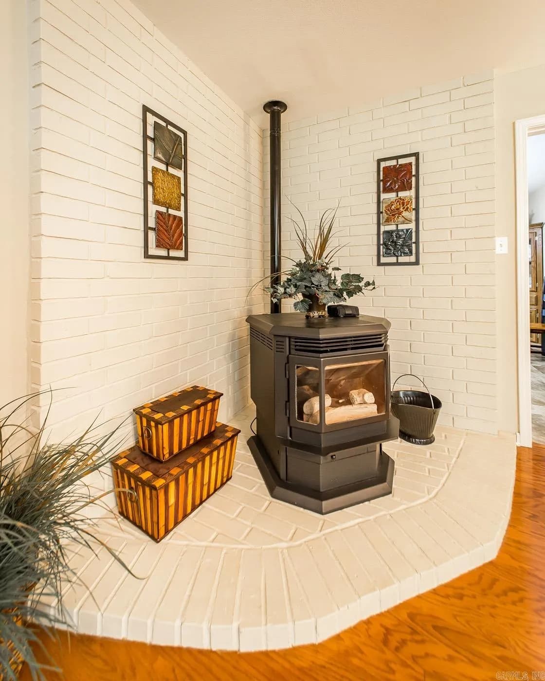 Property at 729  Crystal hill - Image 8