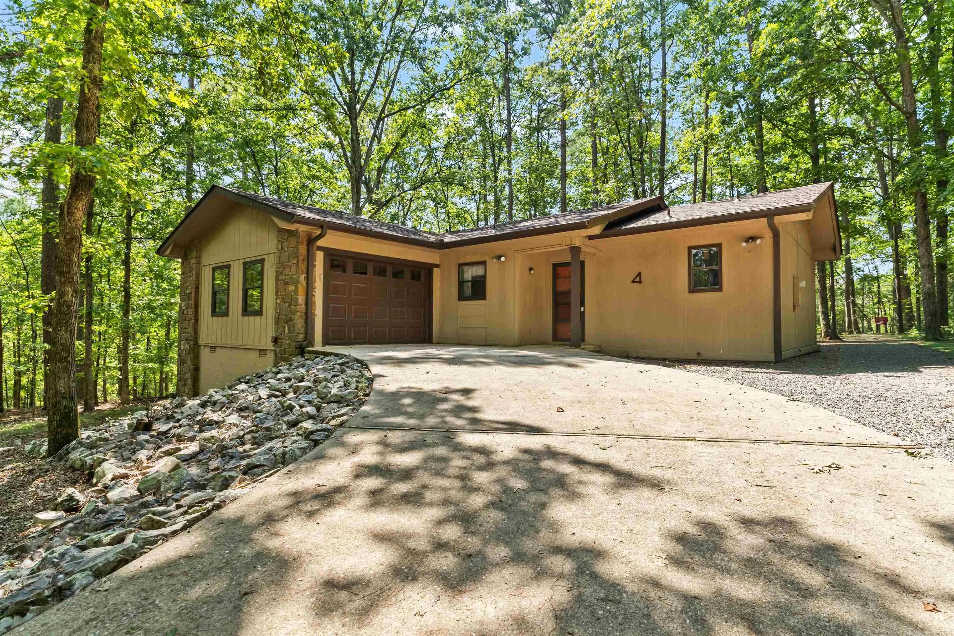 Property at 4 N Pego - Image 3