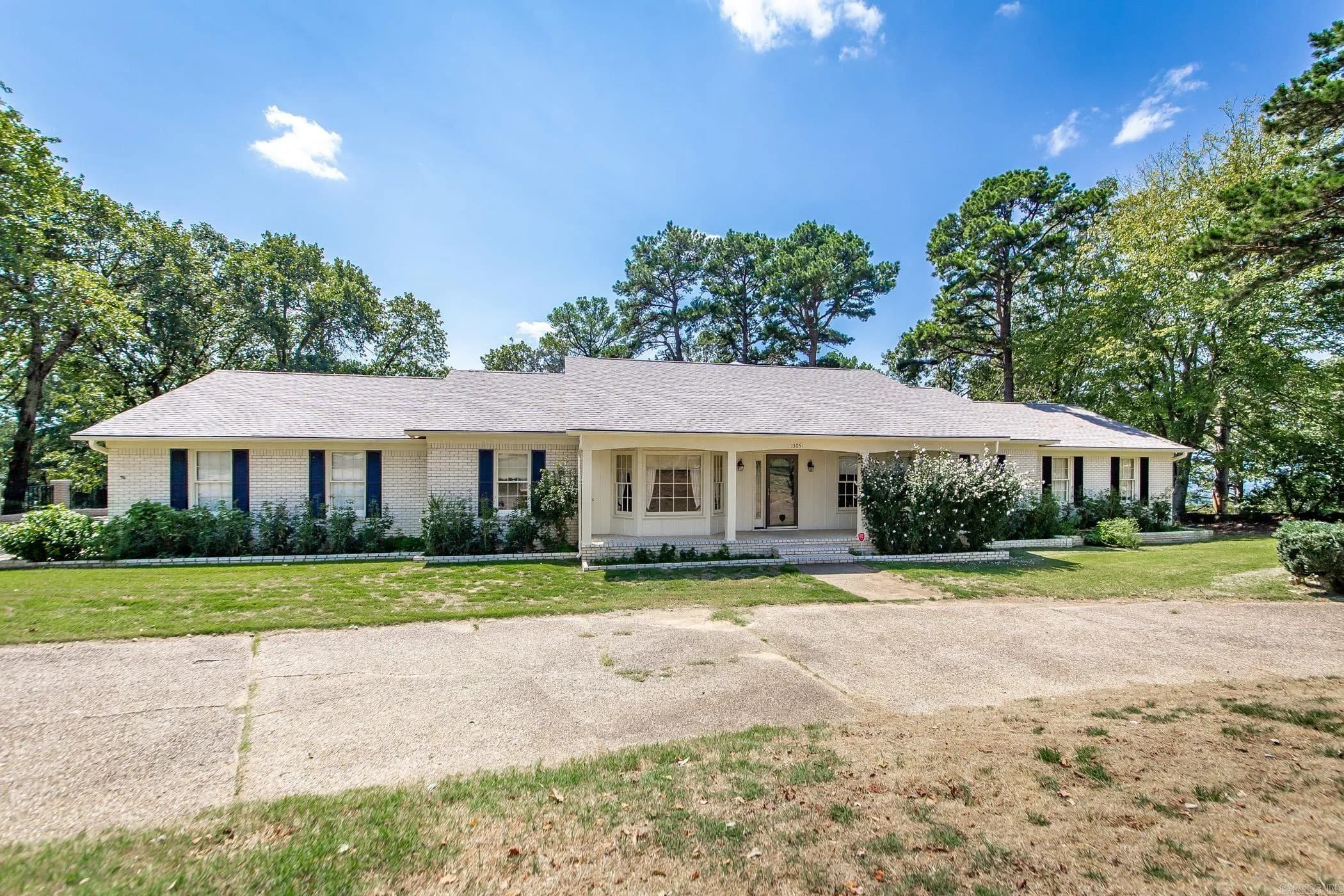 Property at 13051  Rivercrest dr - Image 1