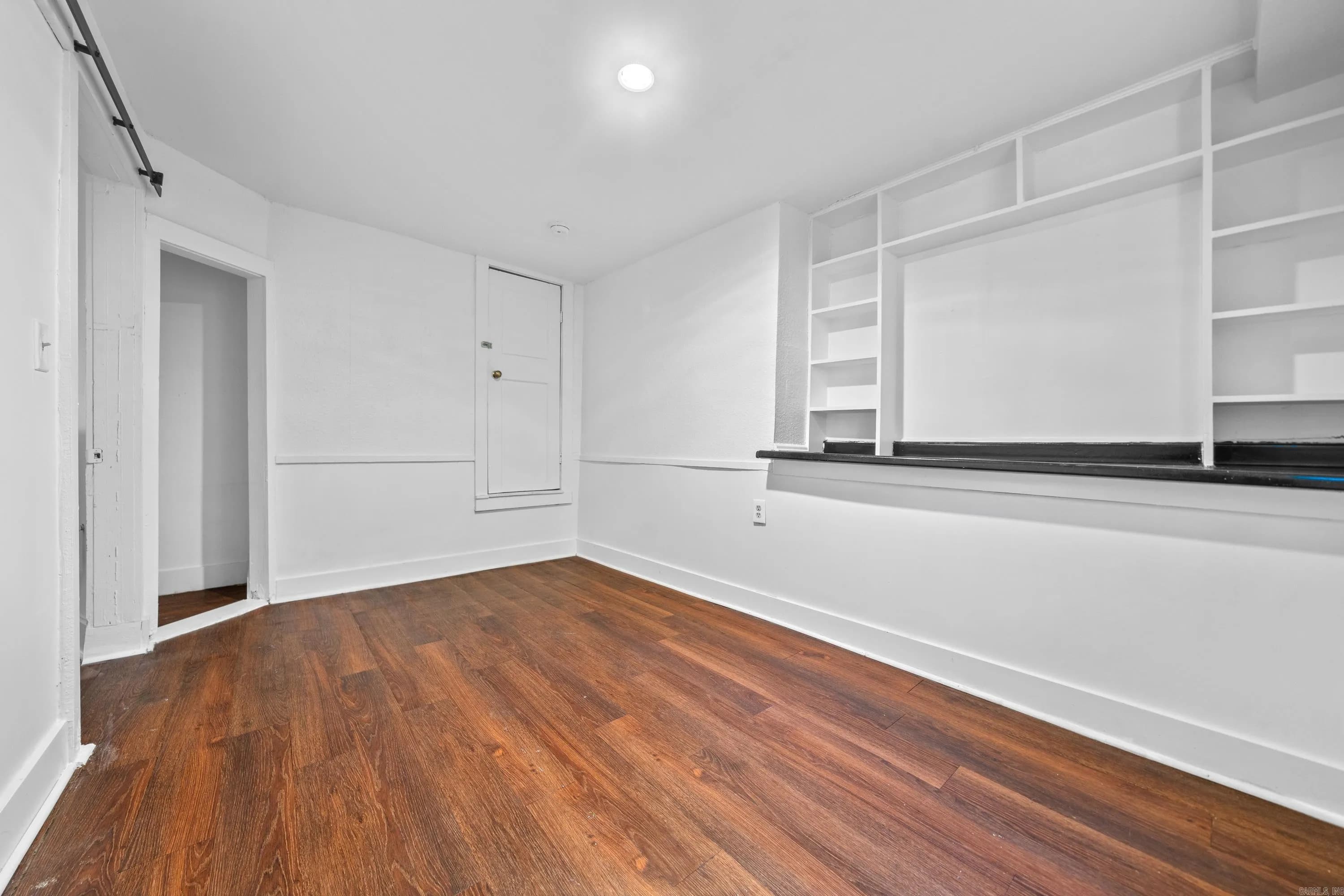 Property at 216  Elizabeth - Image 40
