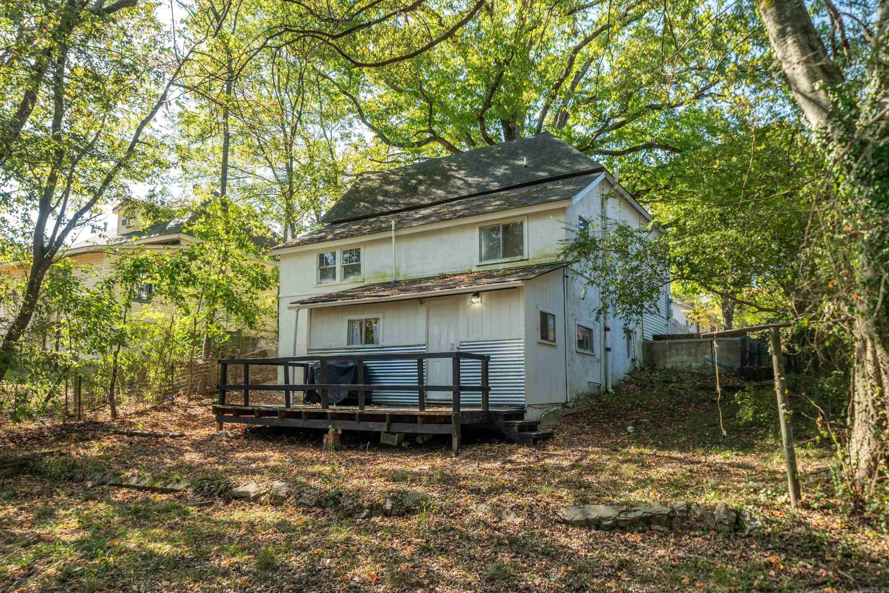 Property at 216  Elizabeth - Image 46