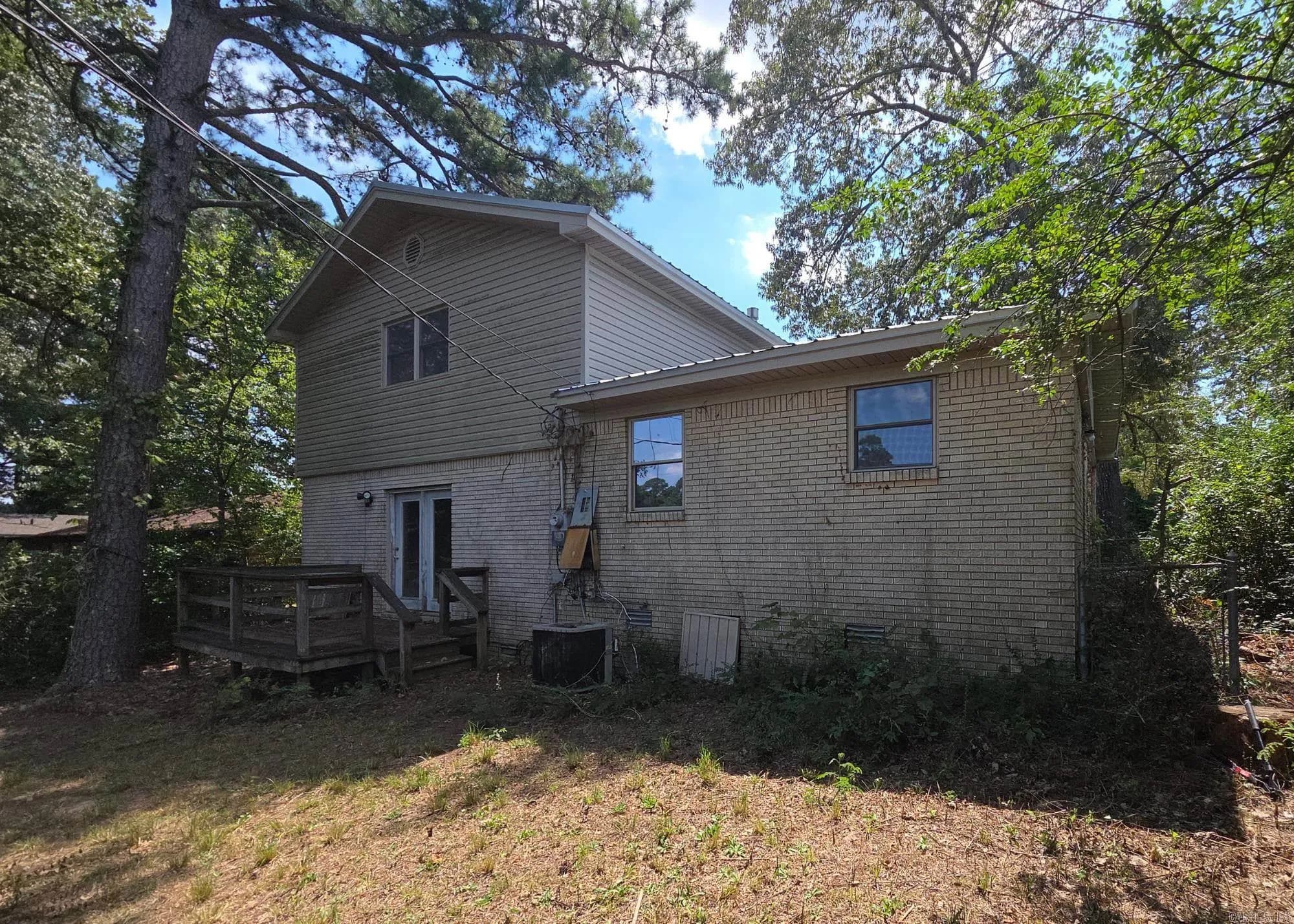 Property at 9806  Labette - Image 28