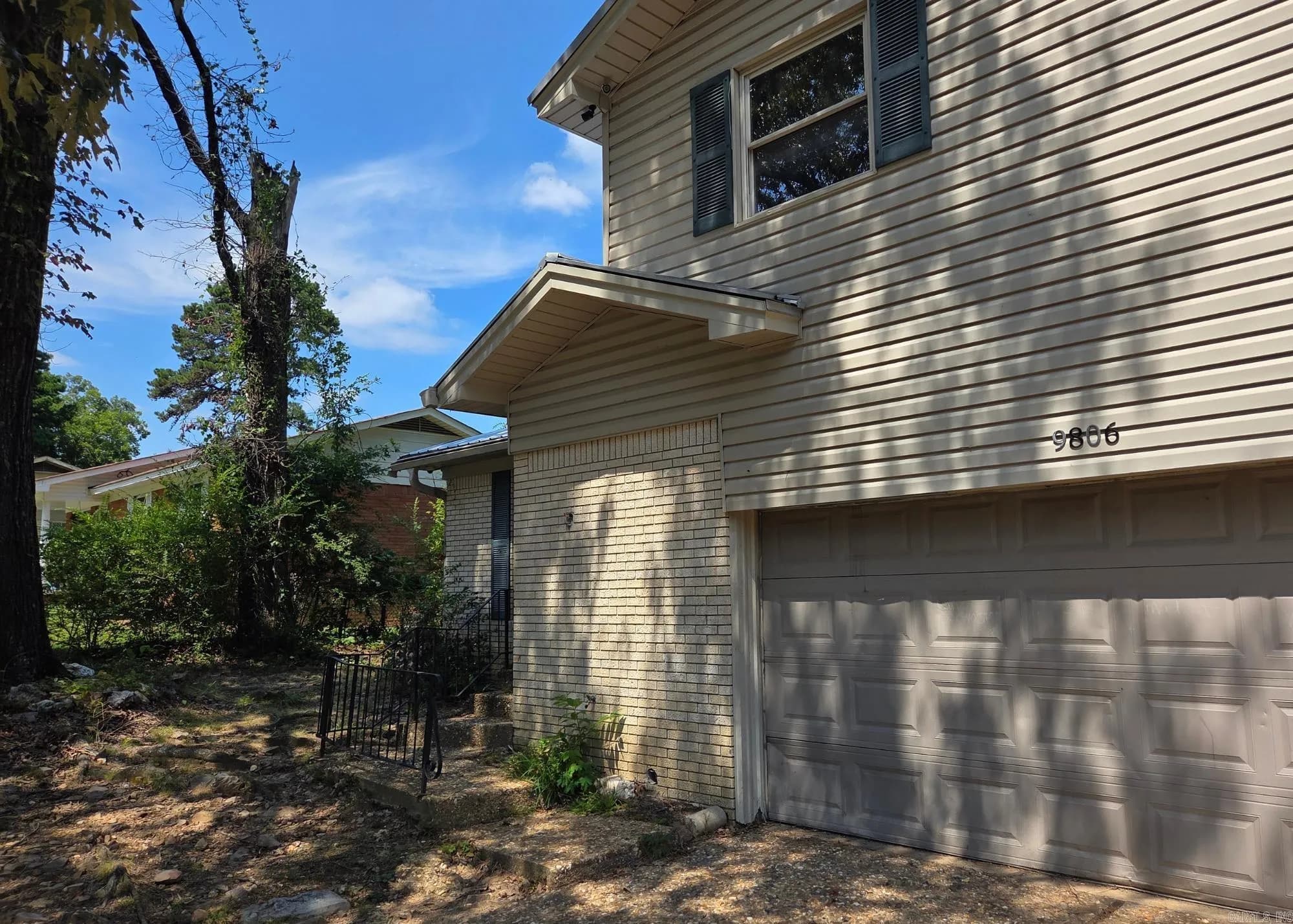 Property at 9806  Labette - Image 2