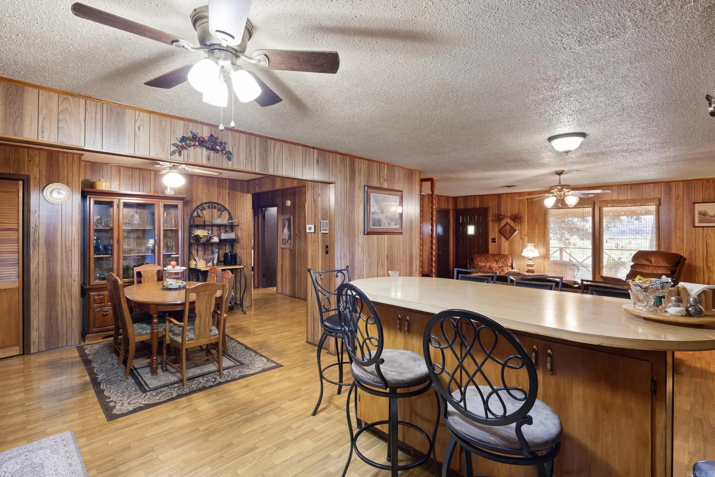 Property at 10577  Pleasant valley - Image 15