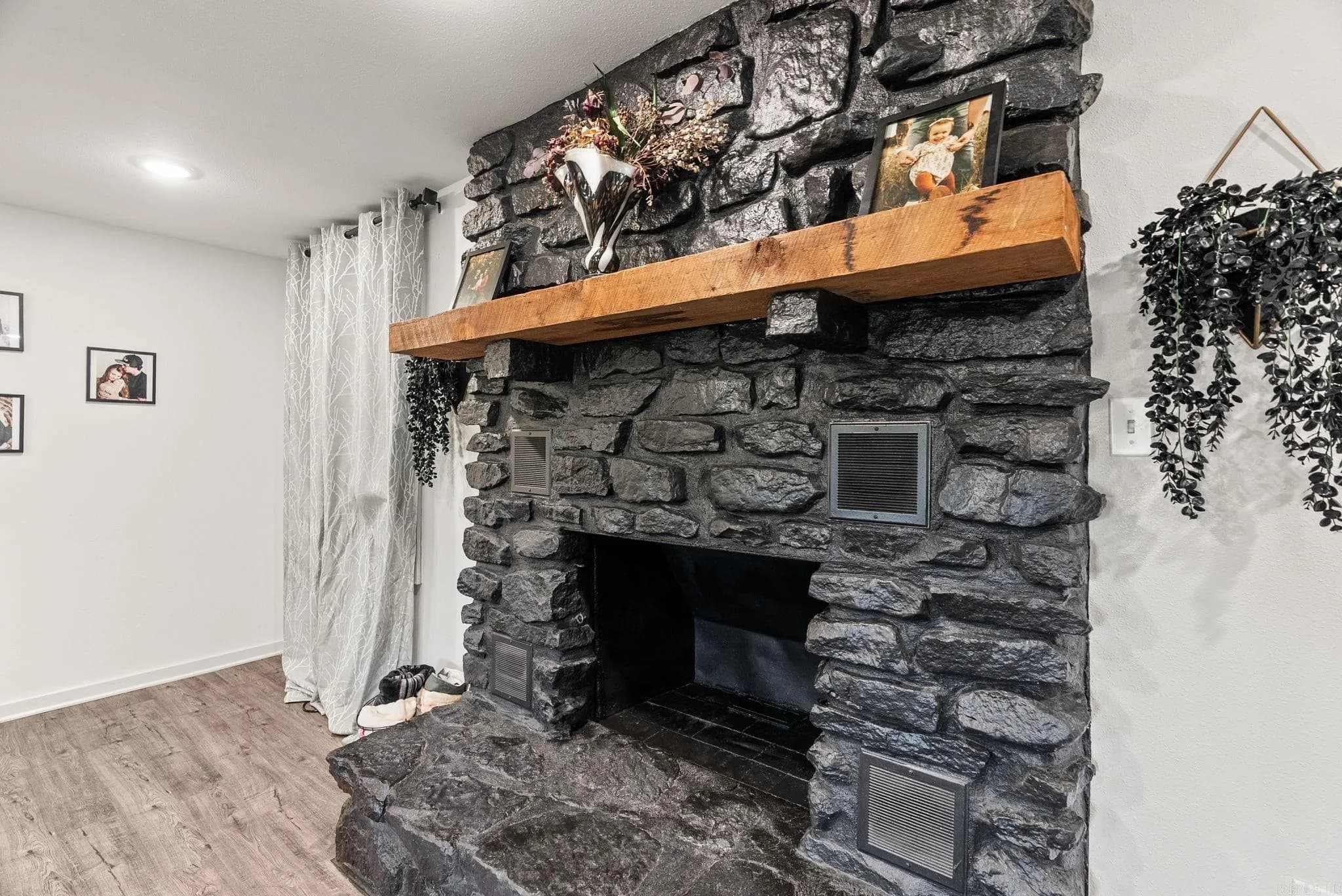 Property at 50  White oak - Image 15