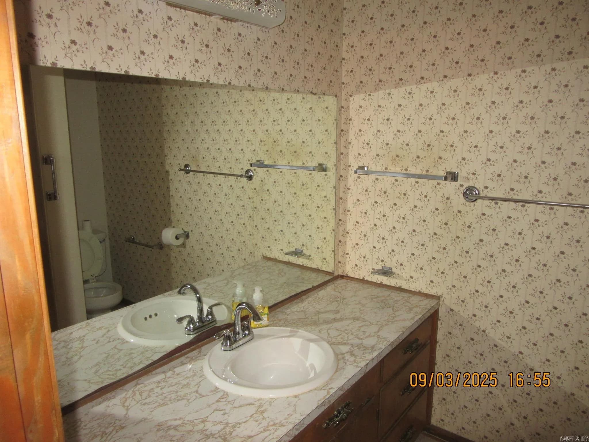 Property at 15105  Jenny lane - Image 10