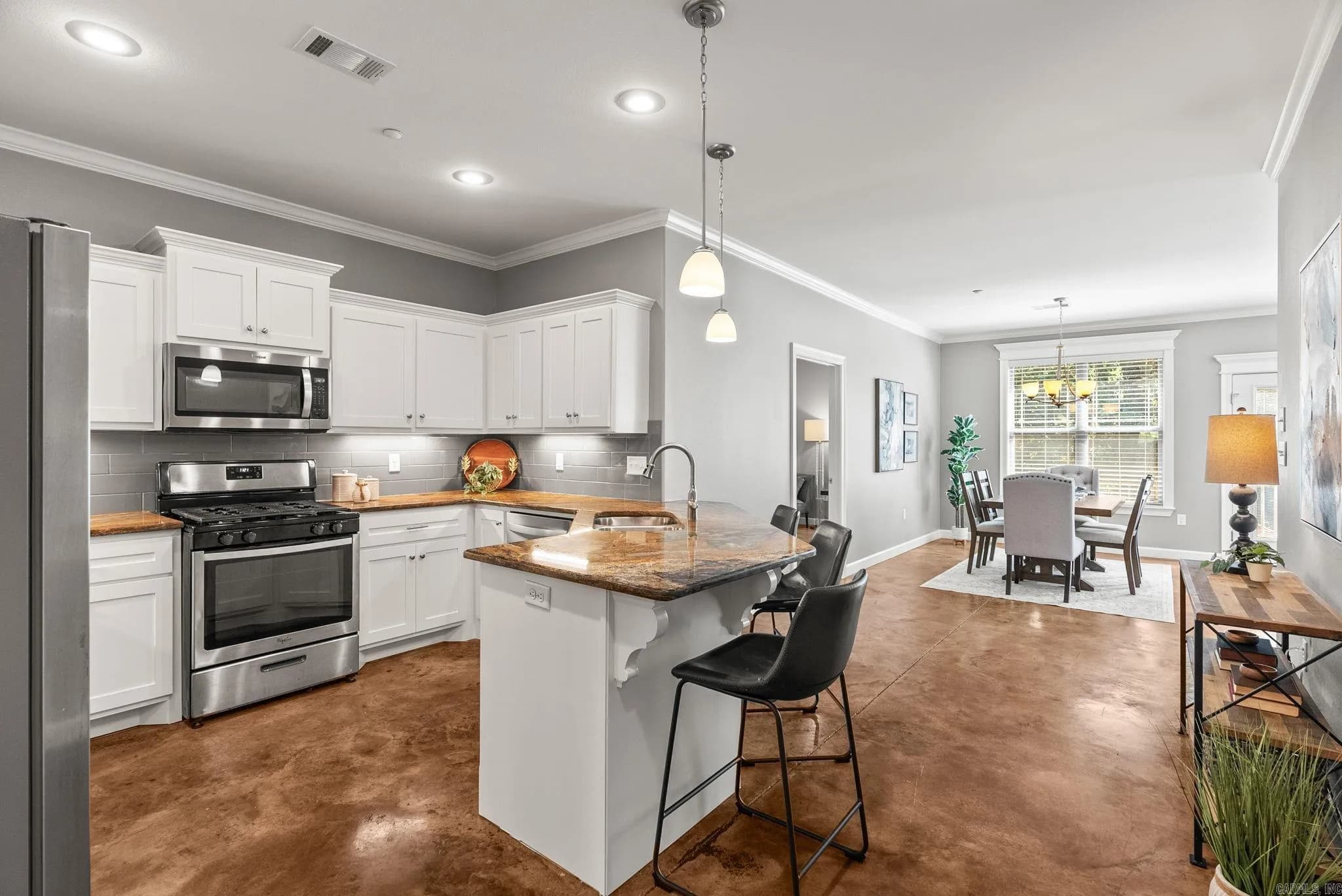 Property at 1060  Turnberry drive - Image 8