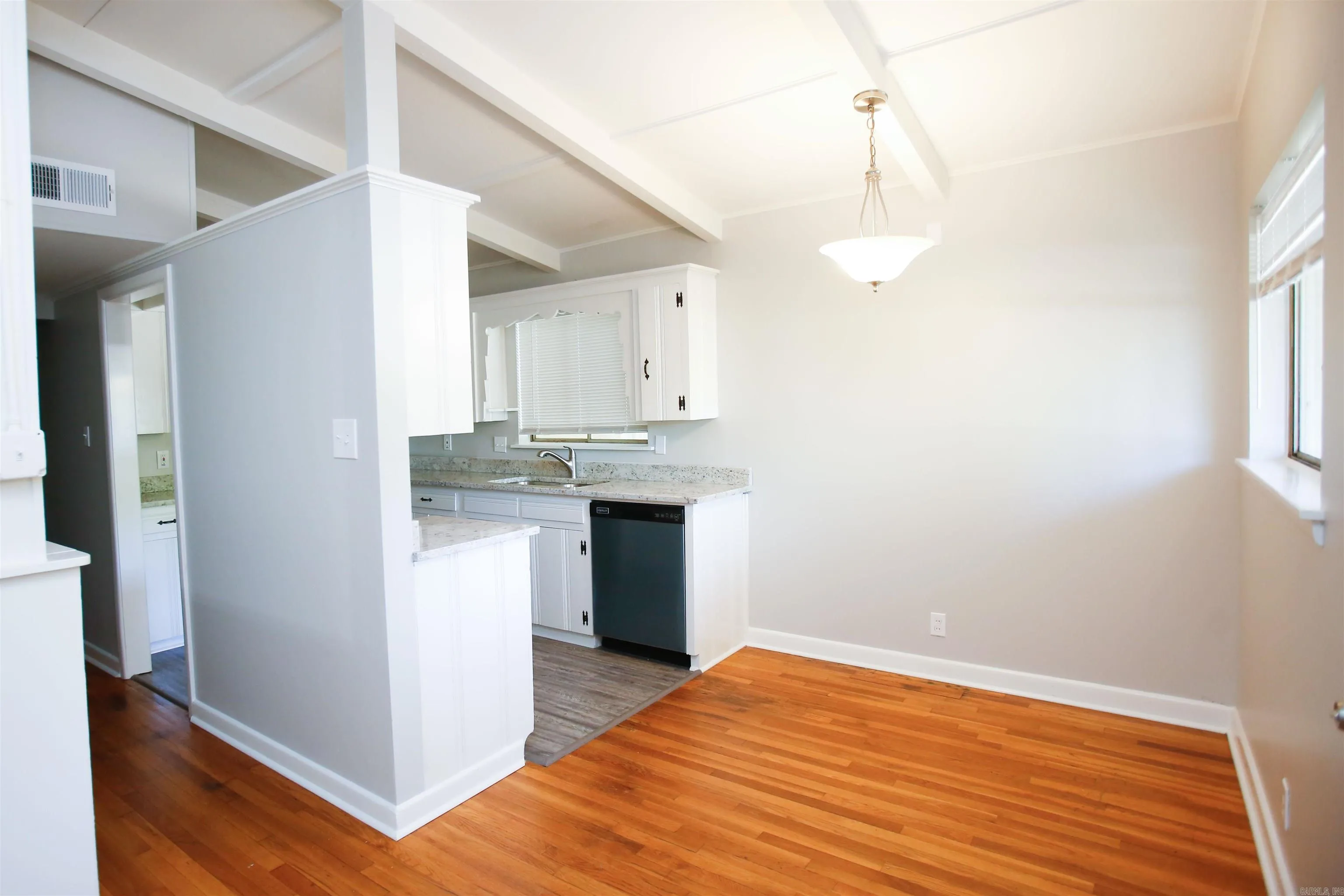 Property at 25  Sunnydale - Image 4