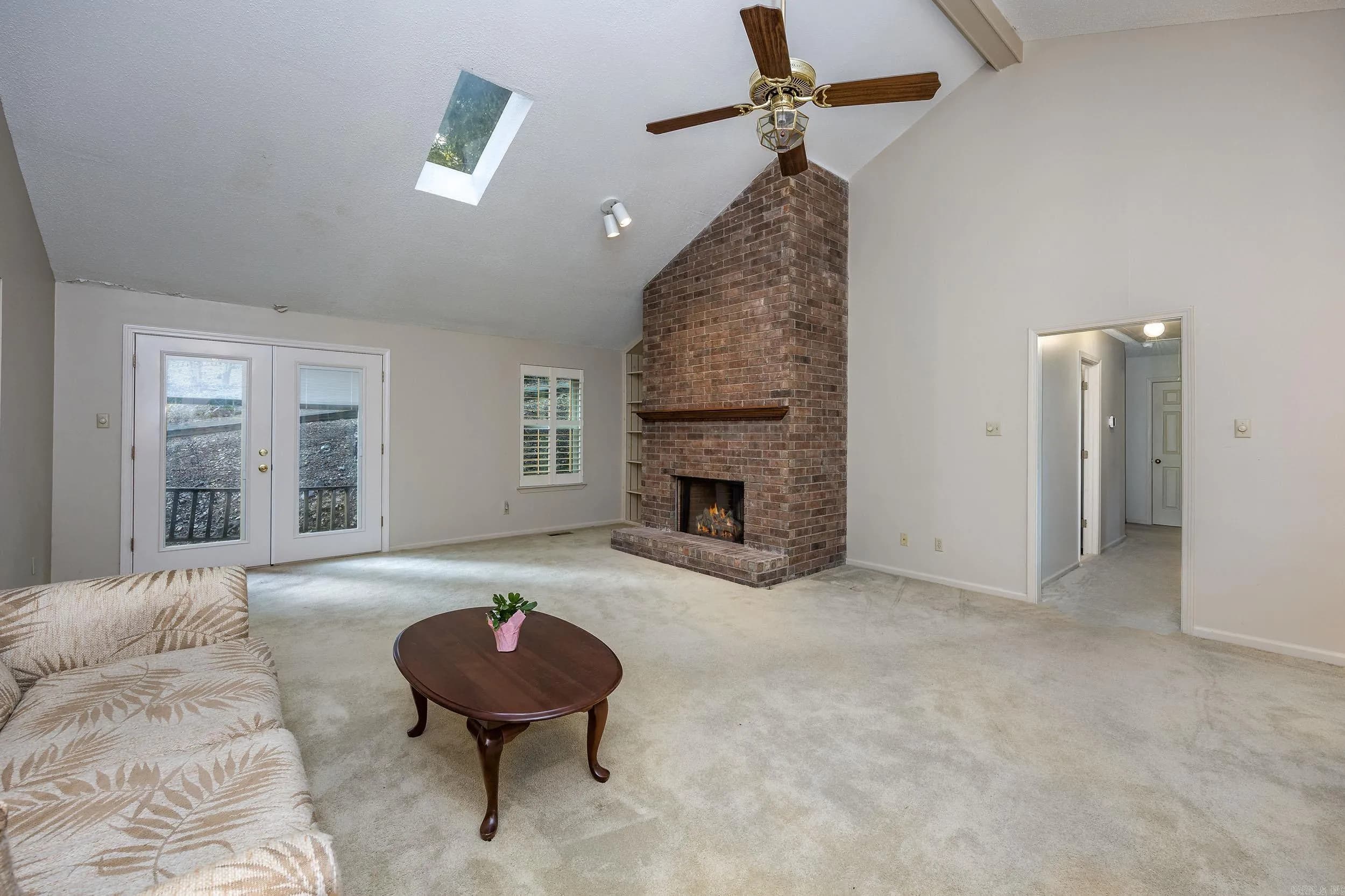 Property at 13224  Pompano dr - Image 10