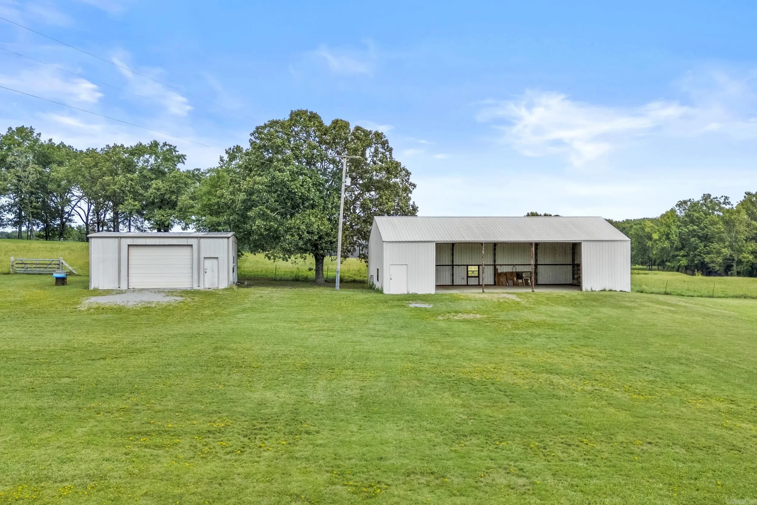 Property at 308  Hardin mill - Image 5
