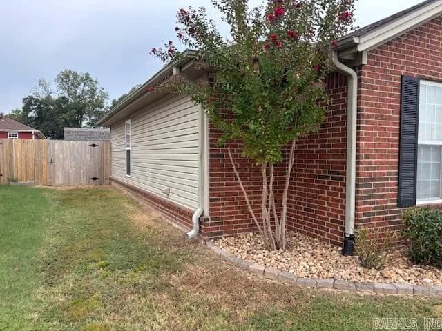 Property at 6016  Whitecliff dr - Image 5