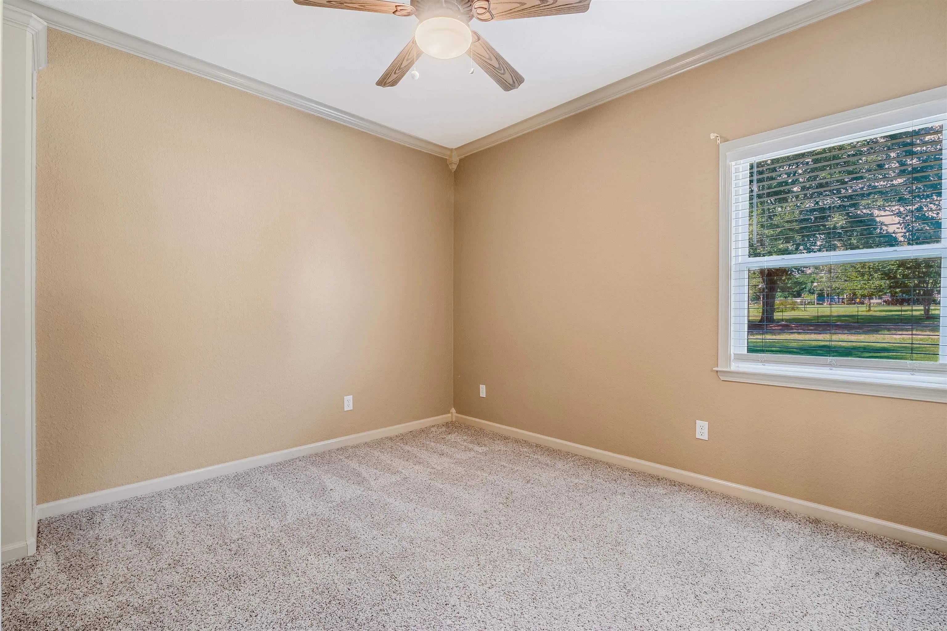 Property at 1190  Dogwood - Image 26
