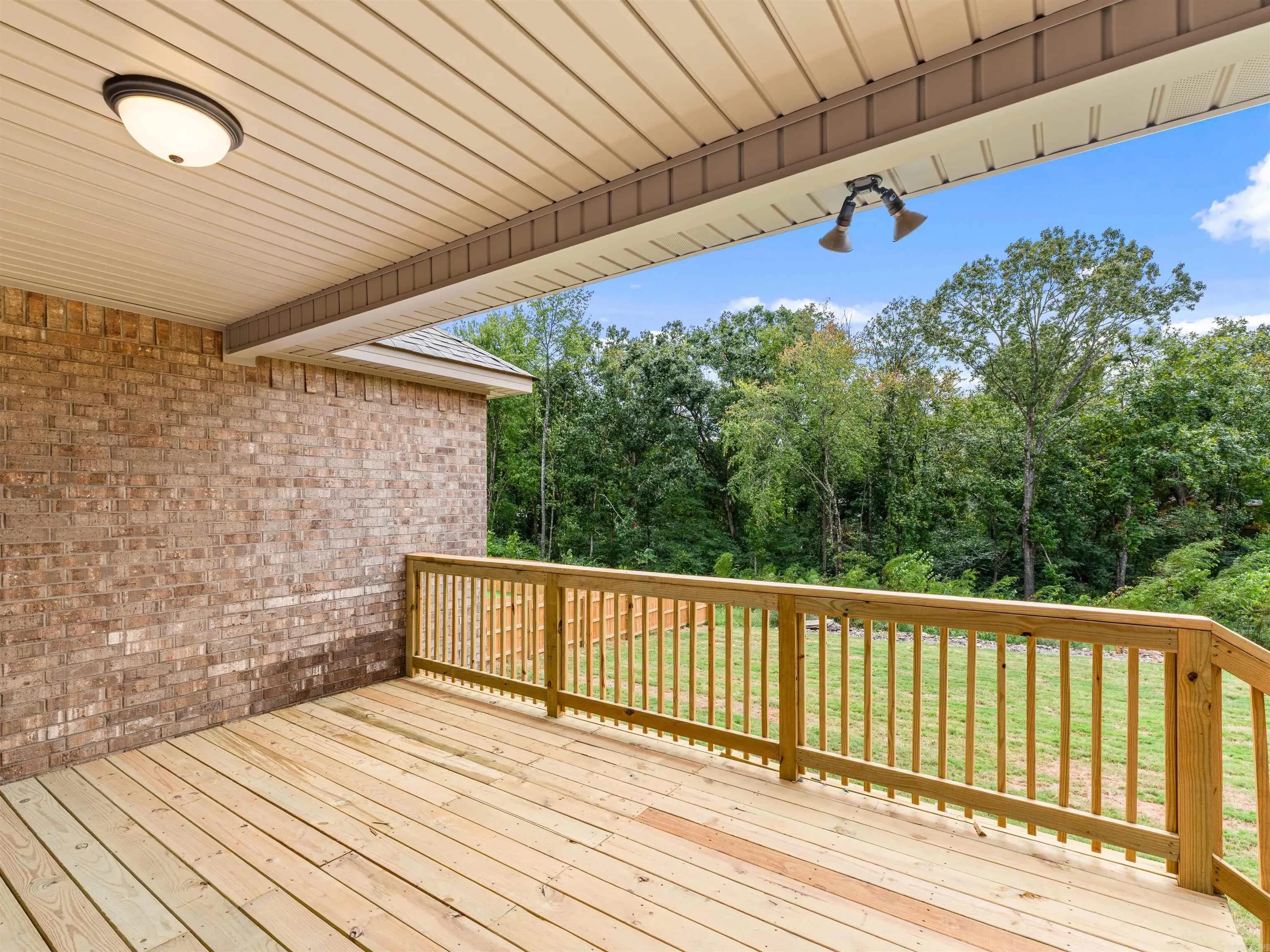 Property at 2712 E Maryland - Image 34