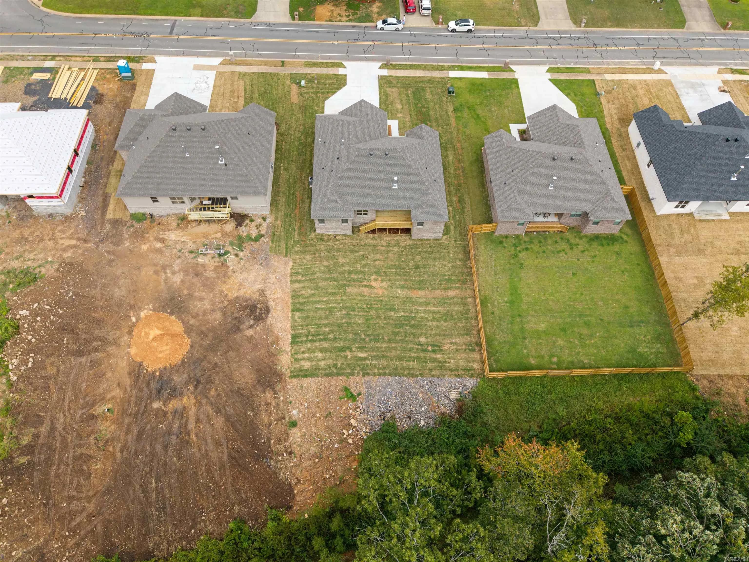 Property at 2712 E Maryland - Image 44