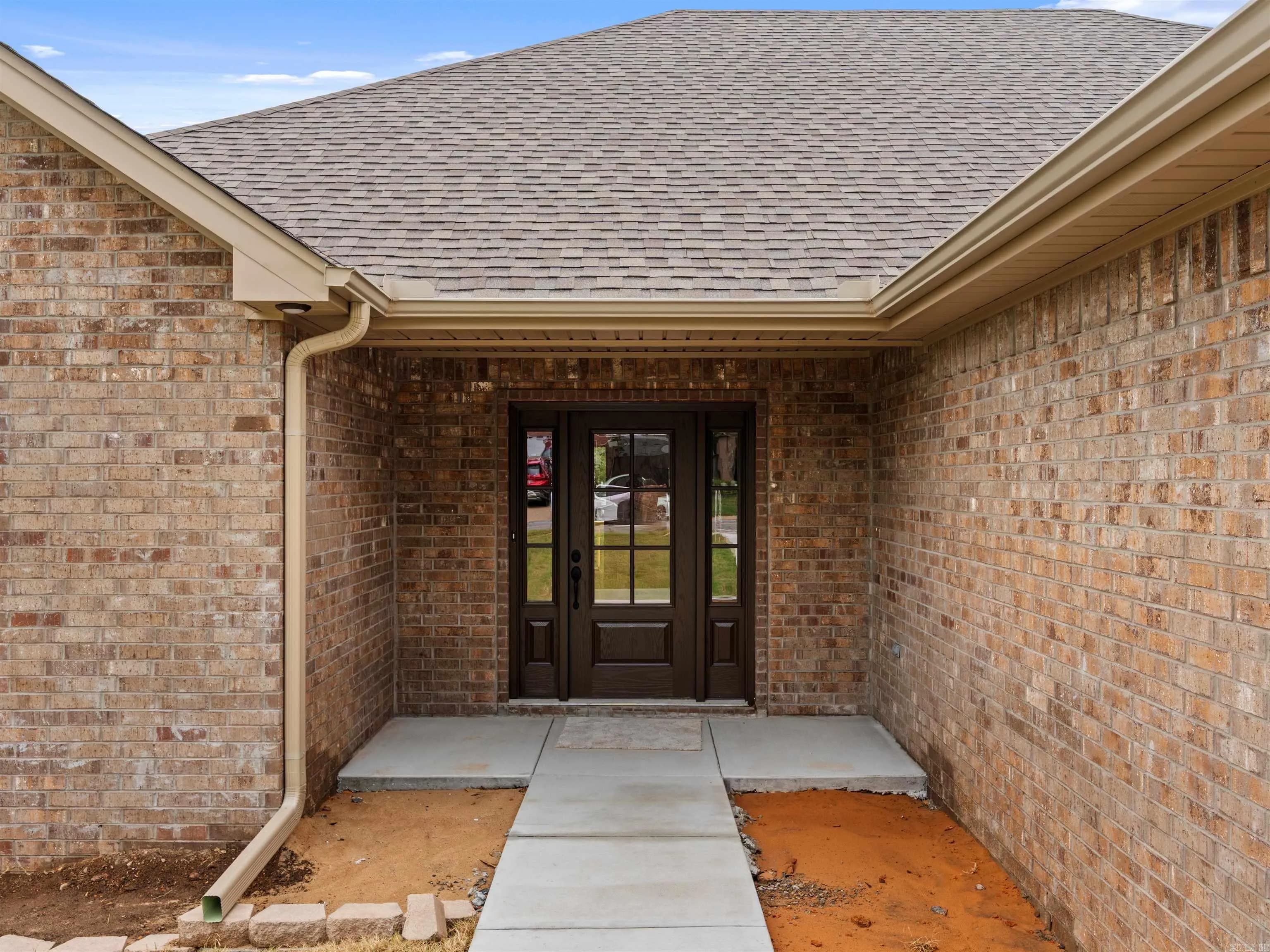 Property at 2712 E Maryland - Image 38
