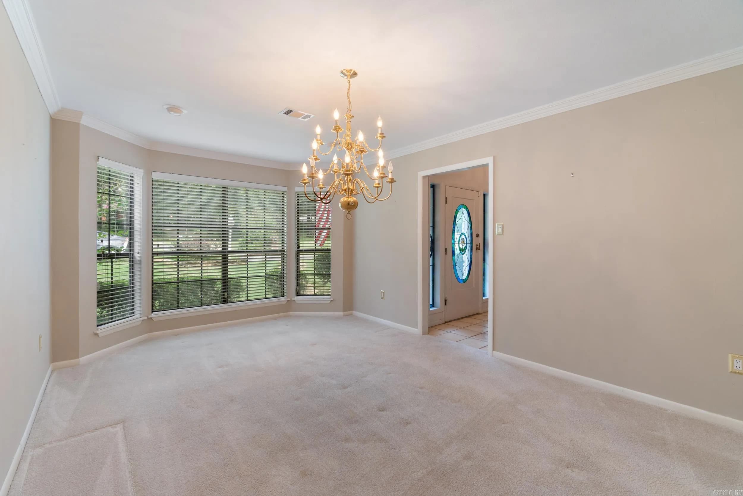 Property at 21  Riviera dr - Image 28