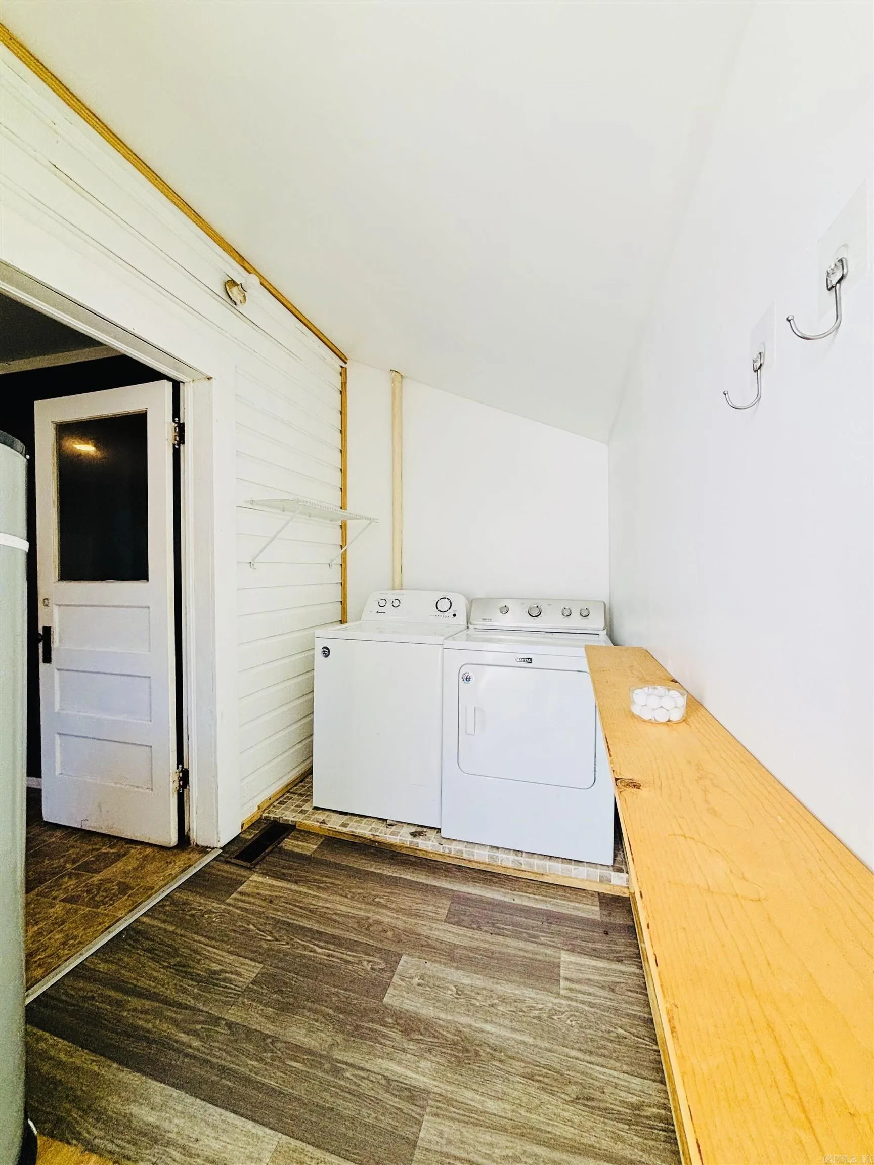 Property at 1411 E Moore - Image 18