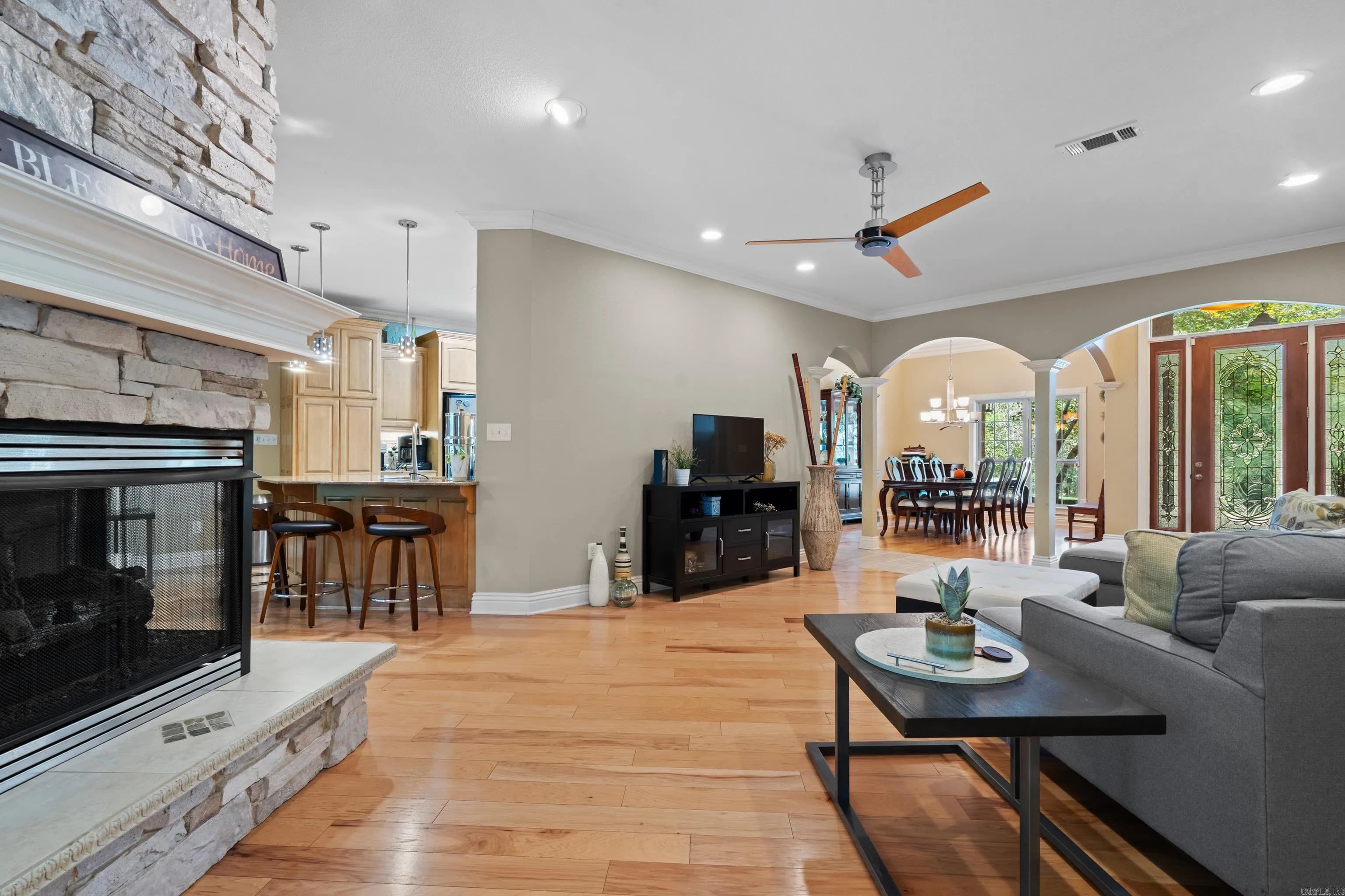 Property at 11  Calderon - Image 12
