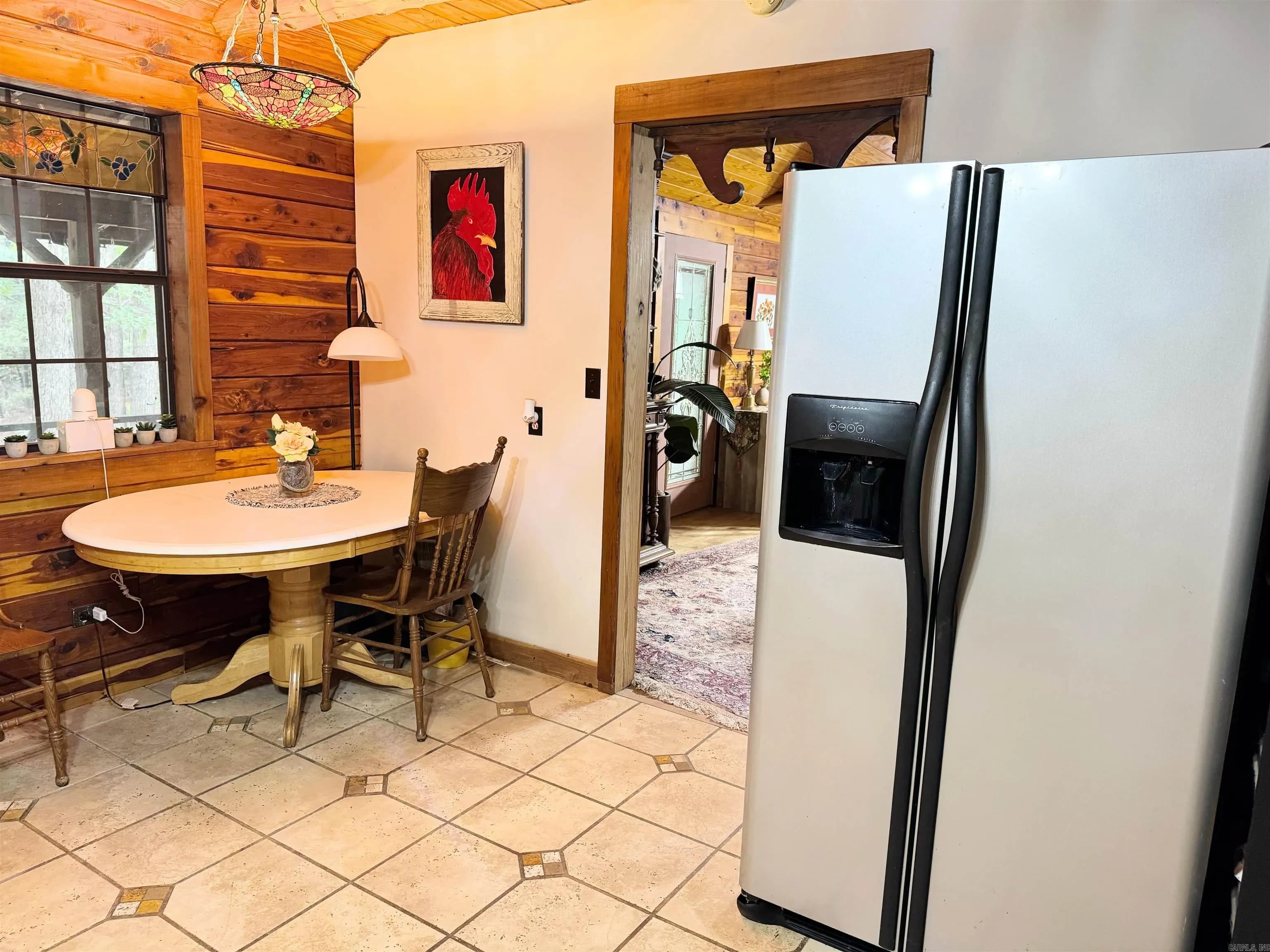 Property at 1499  Sutterfield - Image 7